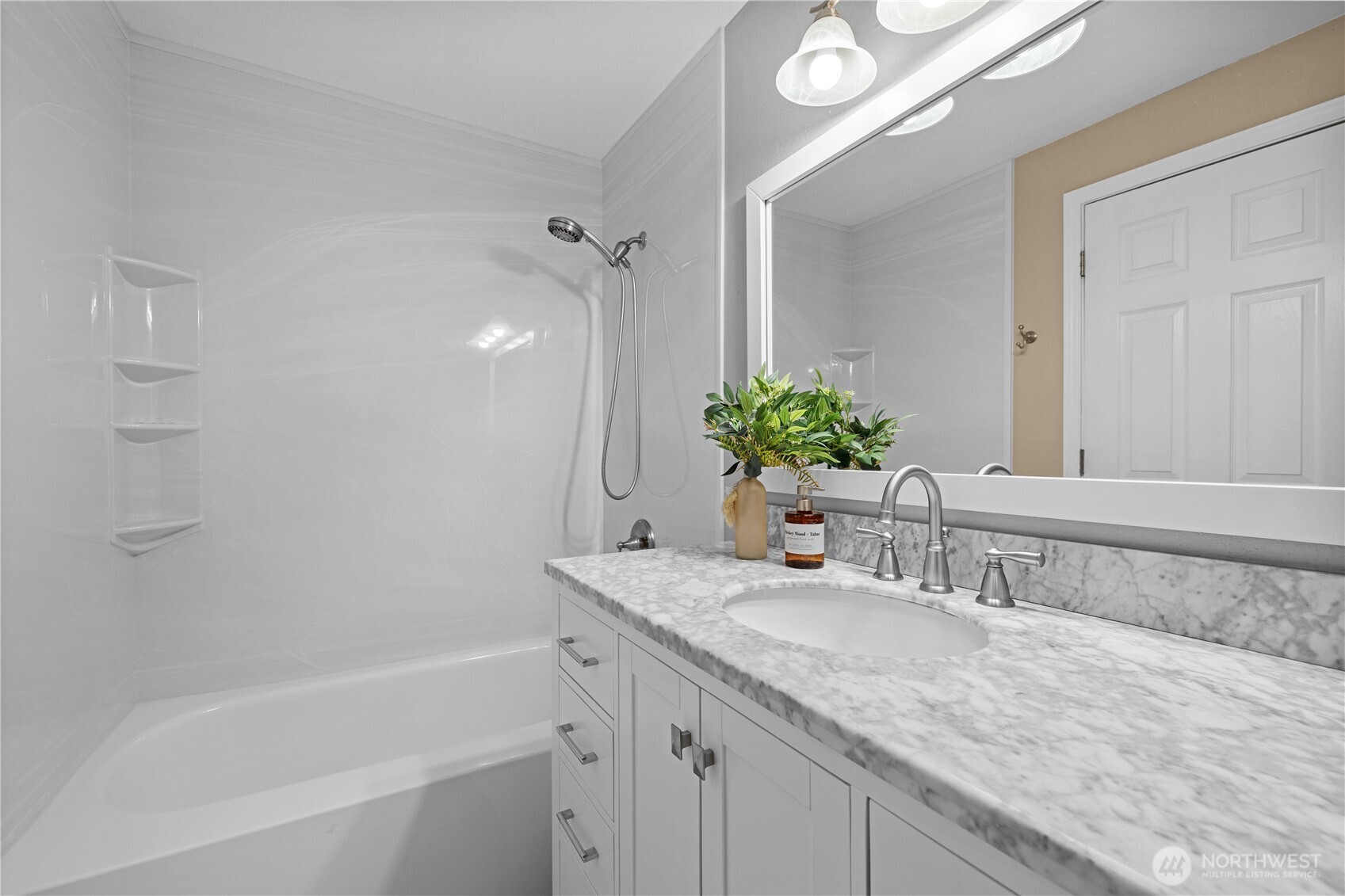 10317 NE 123rd Place