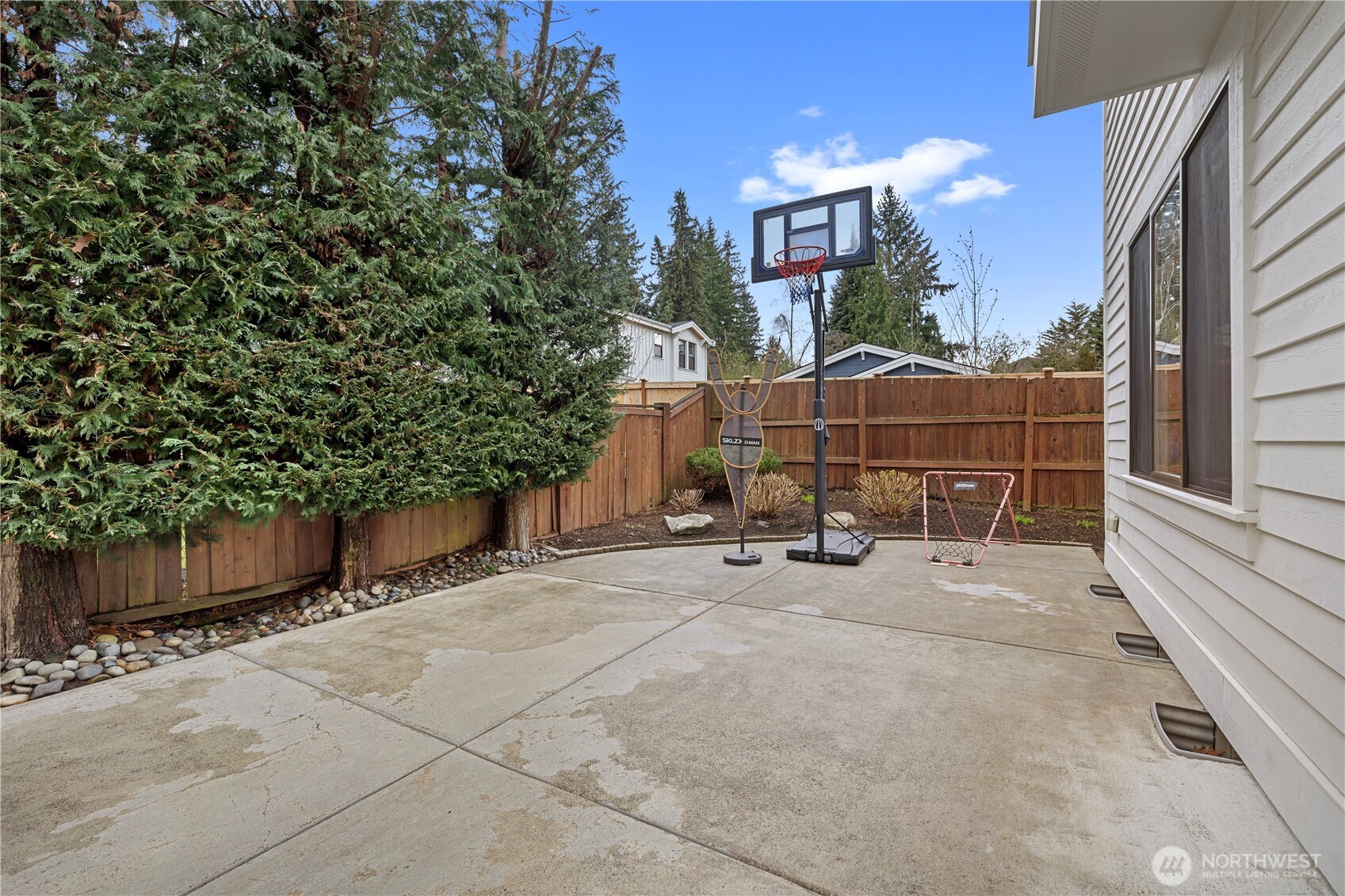 5422 106th Avenue NE