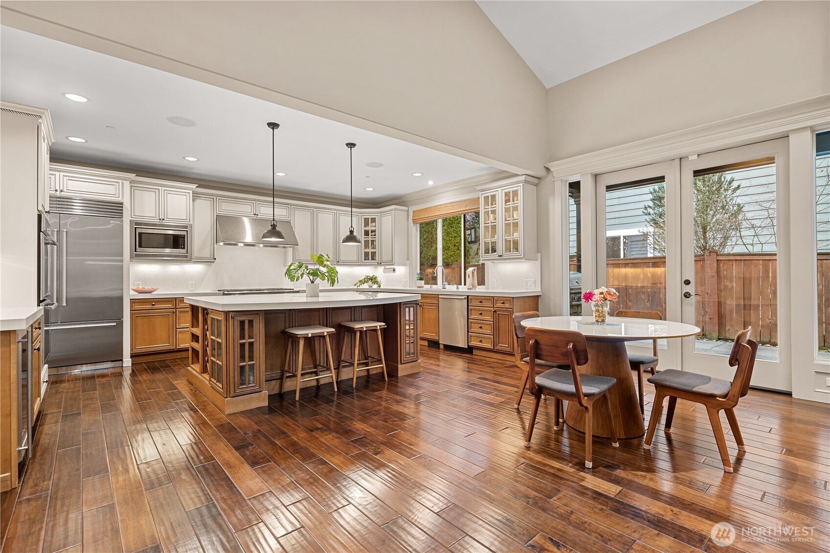 5422 106th Avenue NE