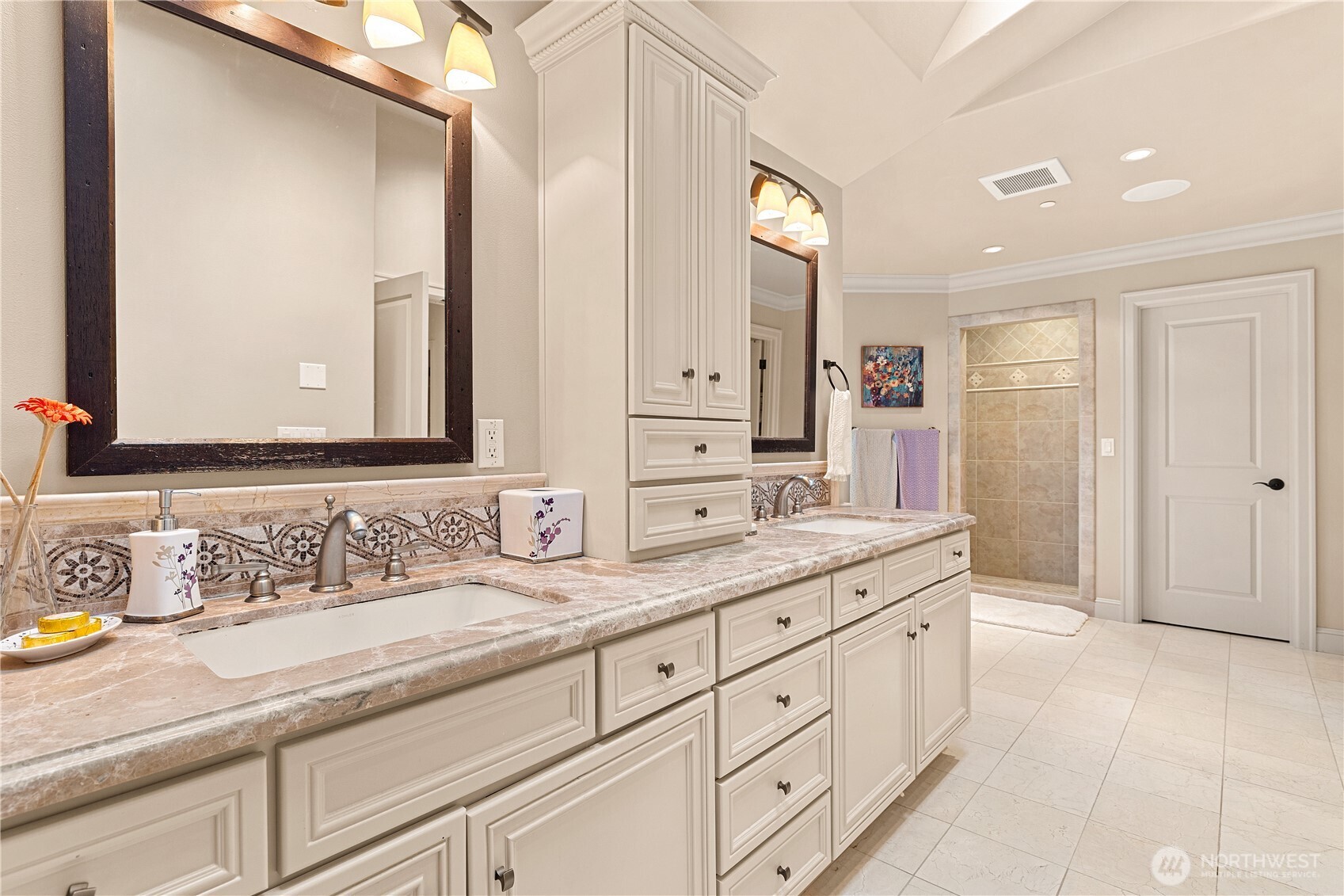 5422 106th Avenue NE