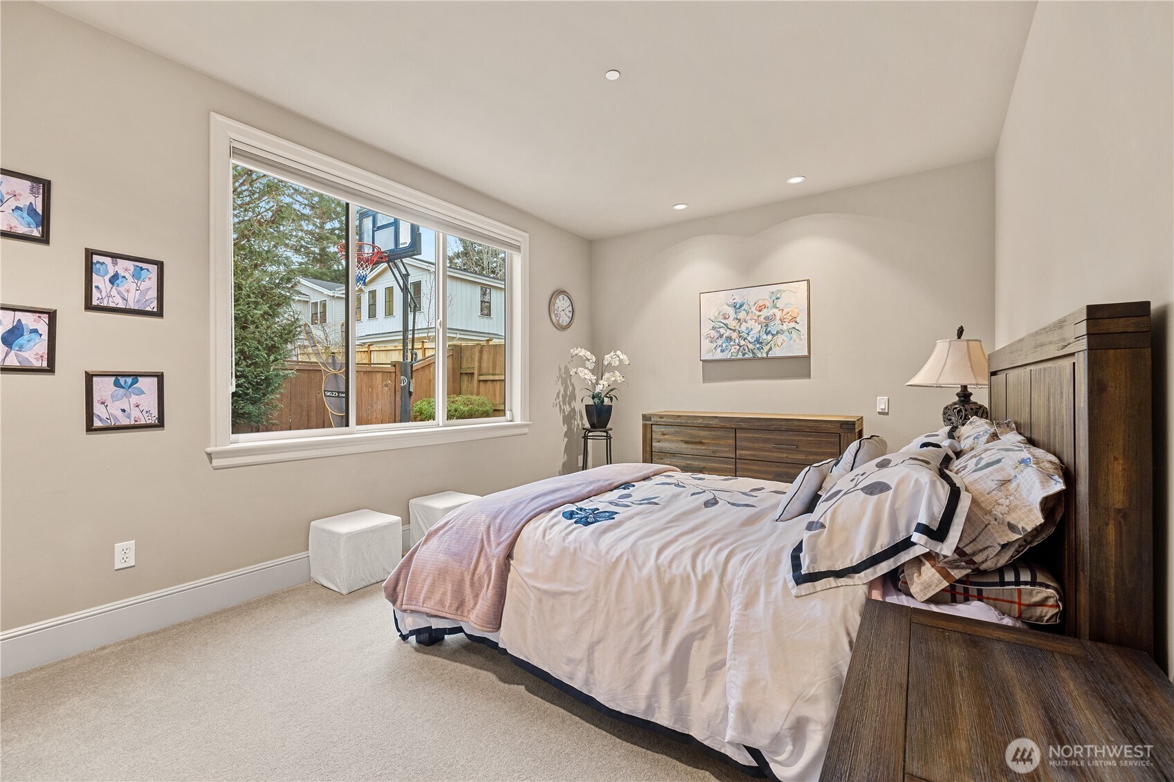 5422 106th Avenue NE