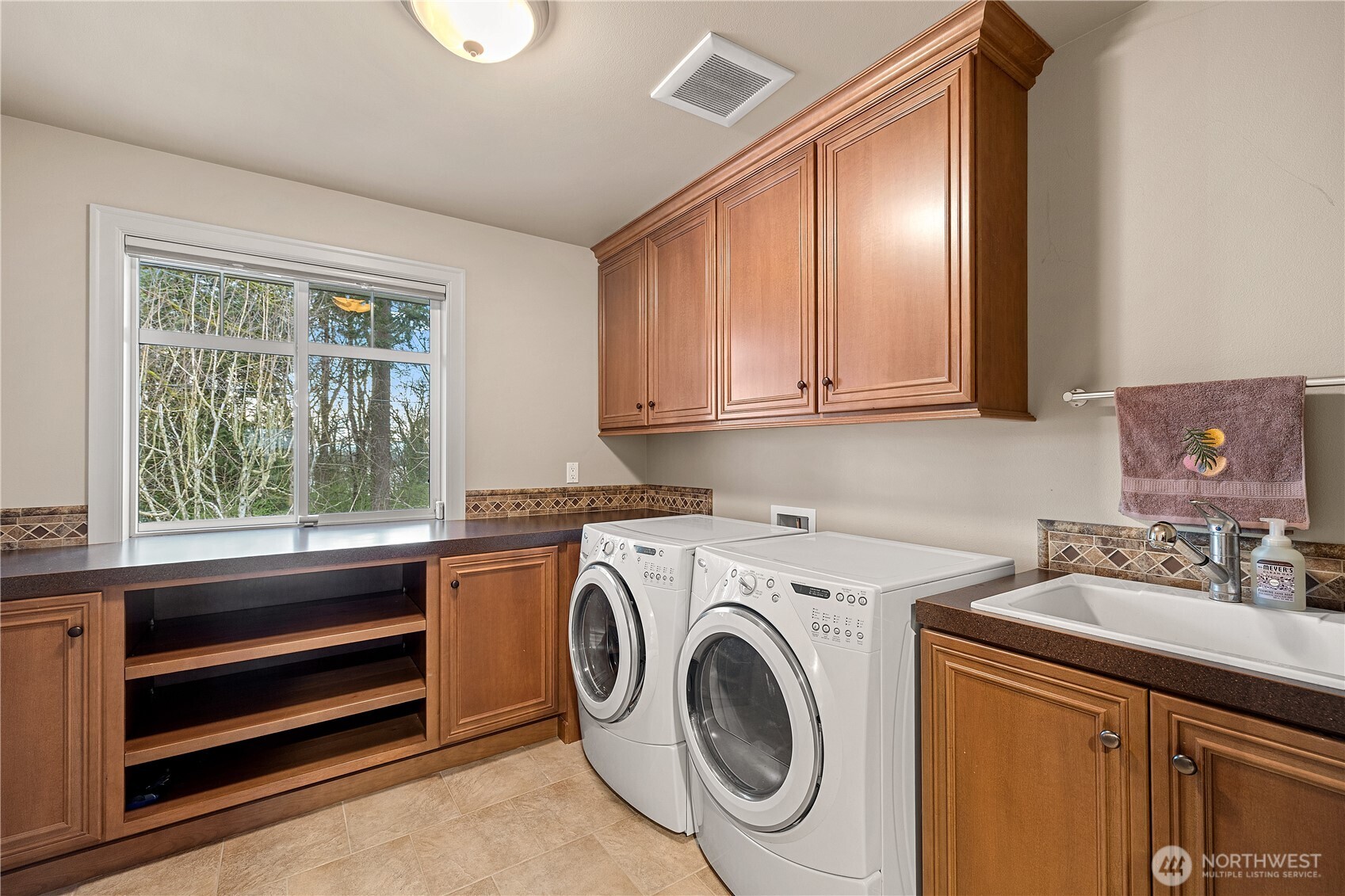 5422 106th Avenue NE