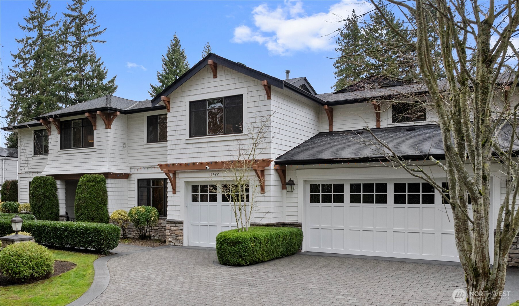 5422 106th Avenue NE