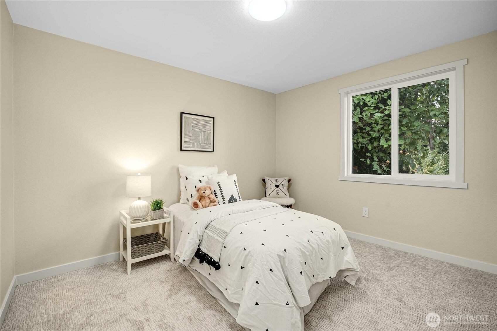 9919 Arrowsmith Avenue S