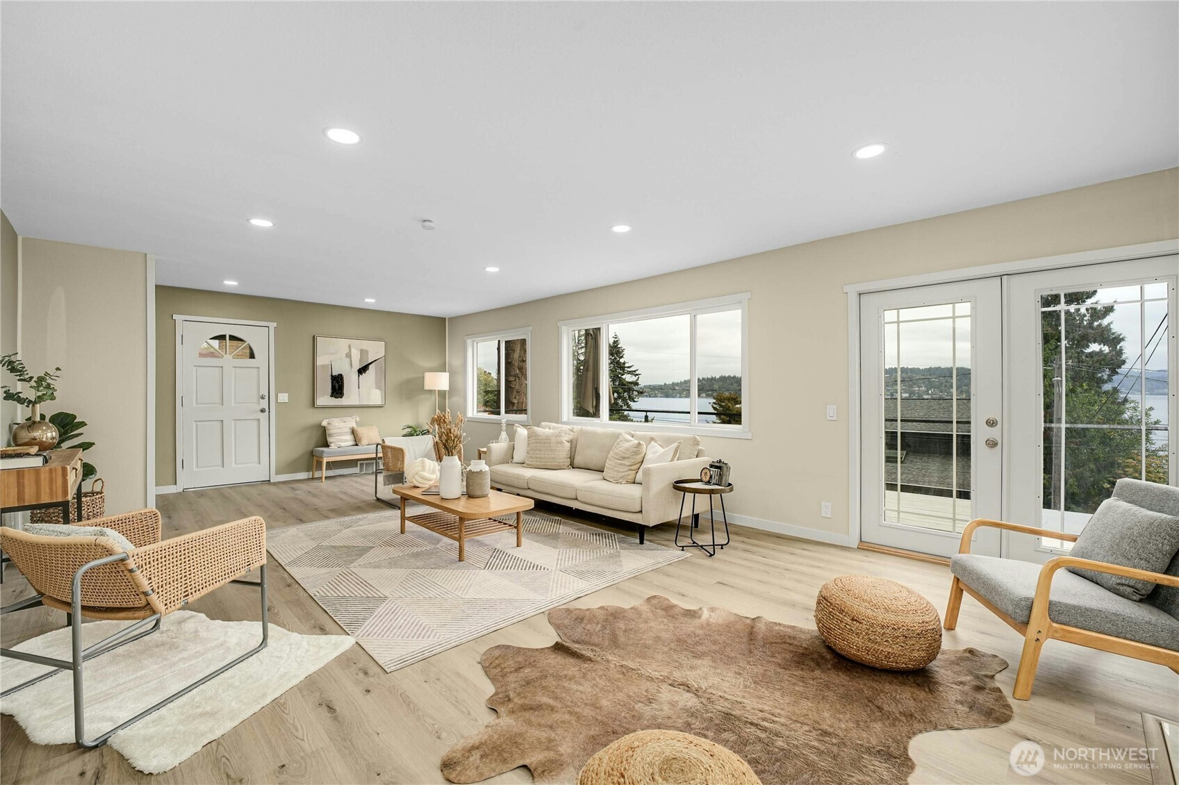 9919 Arrowsmith Avenue S