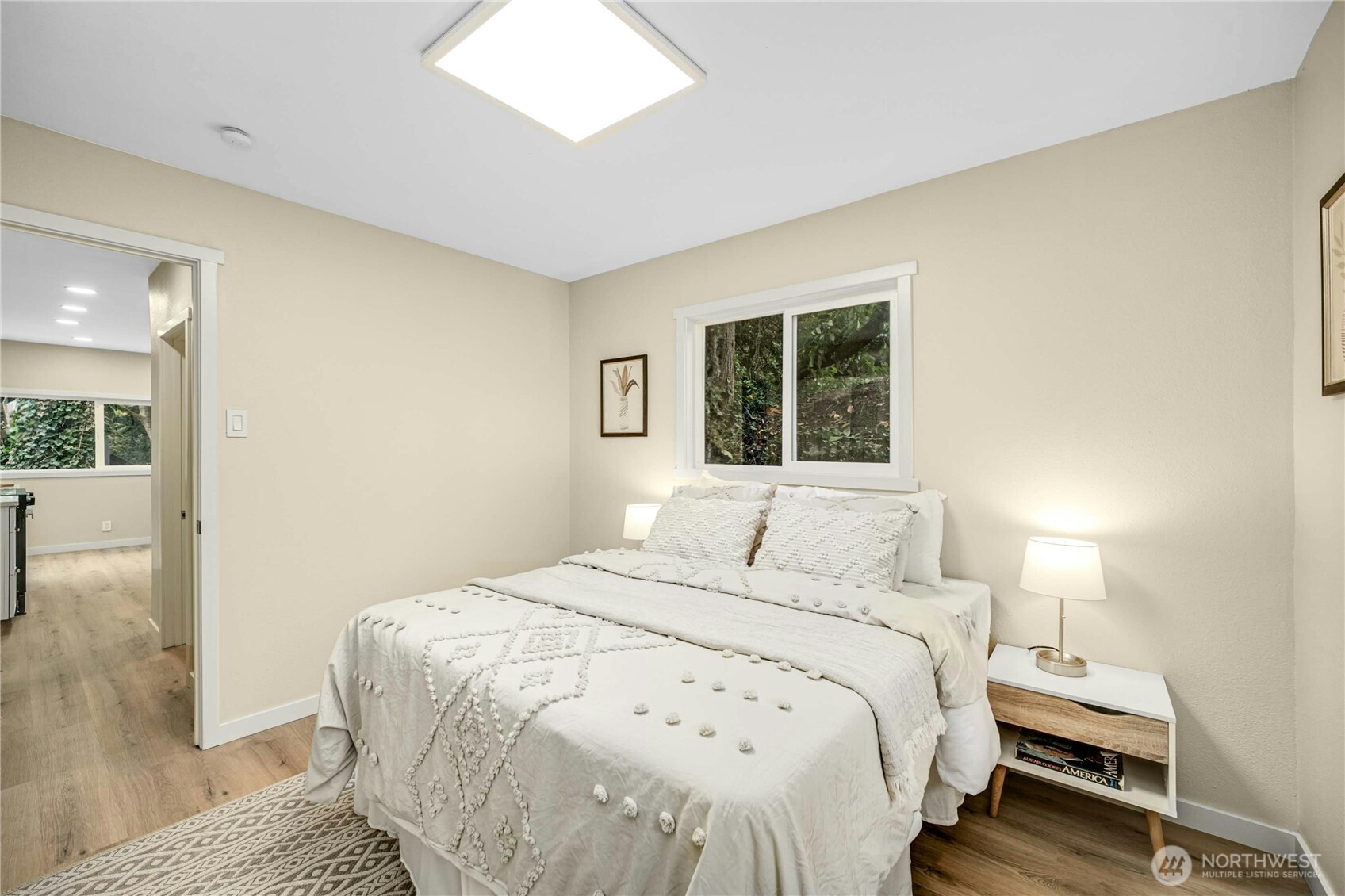 9919 Arrowsmith Avenue S