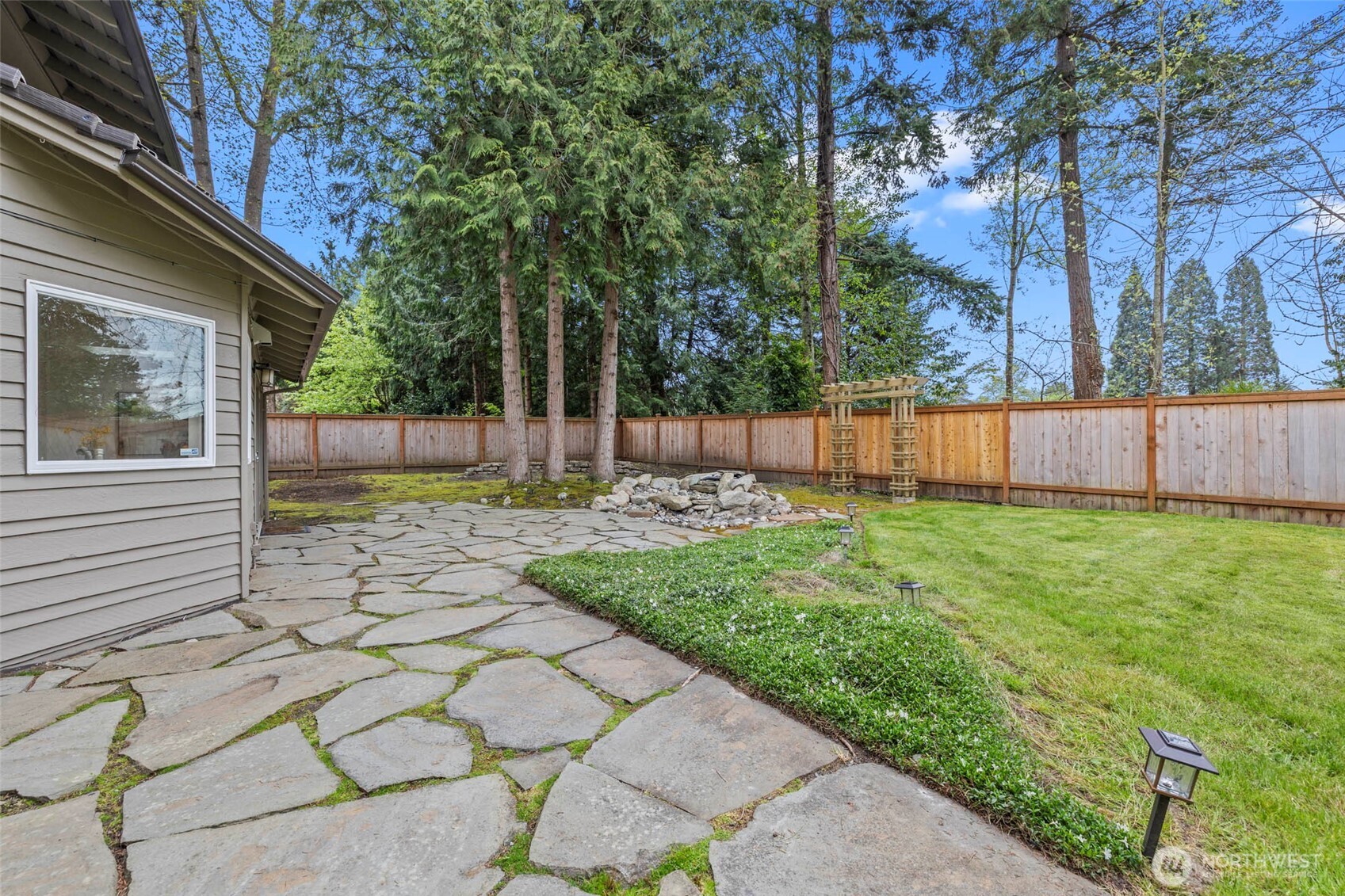 2507 Medina Circle