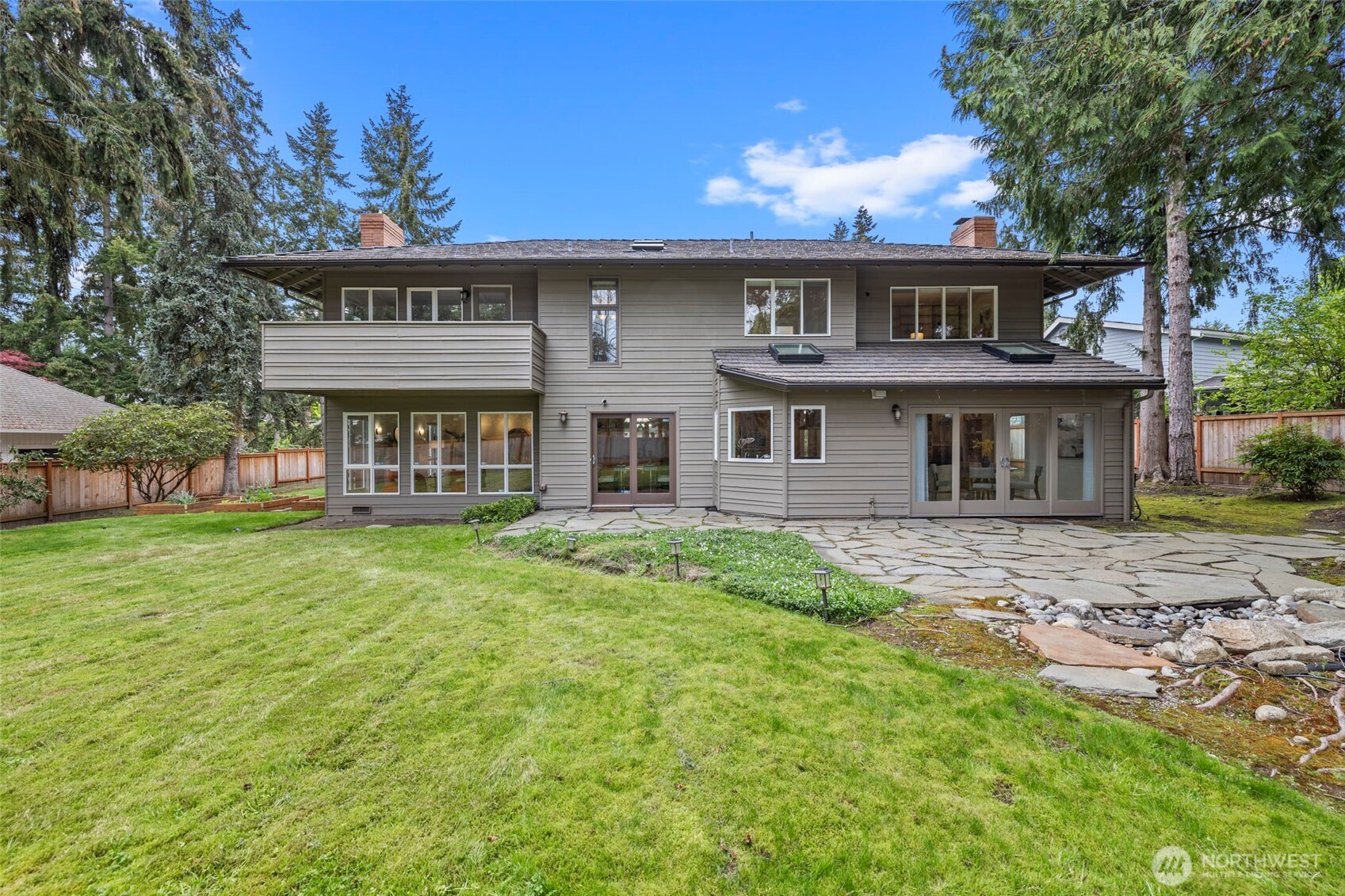 2507 Medina Circle