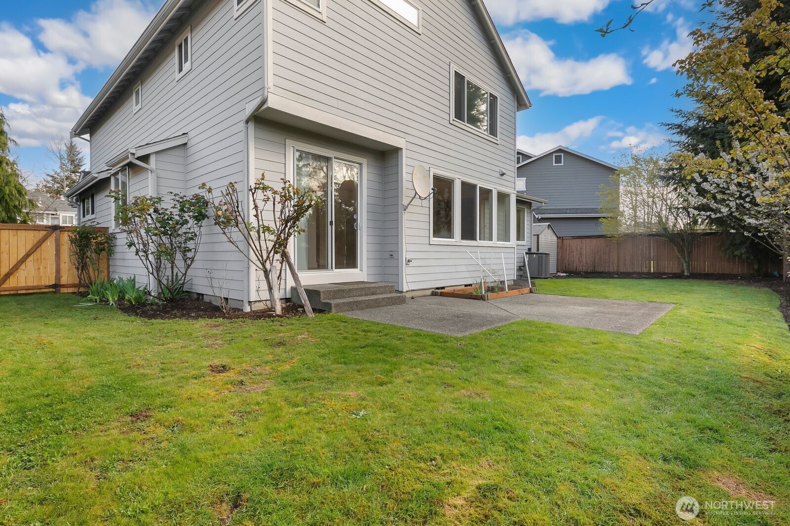 12115 SE 41st