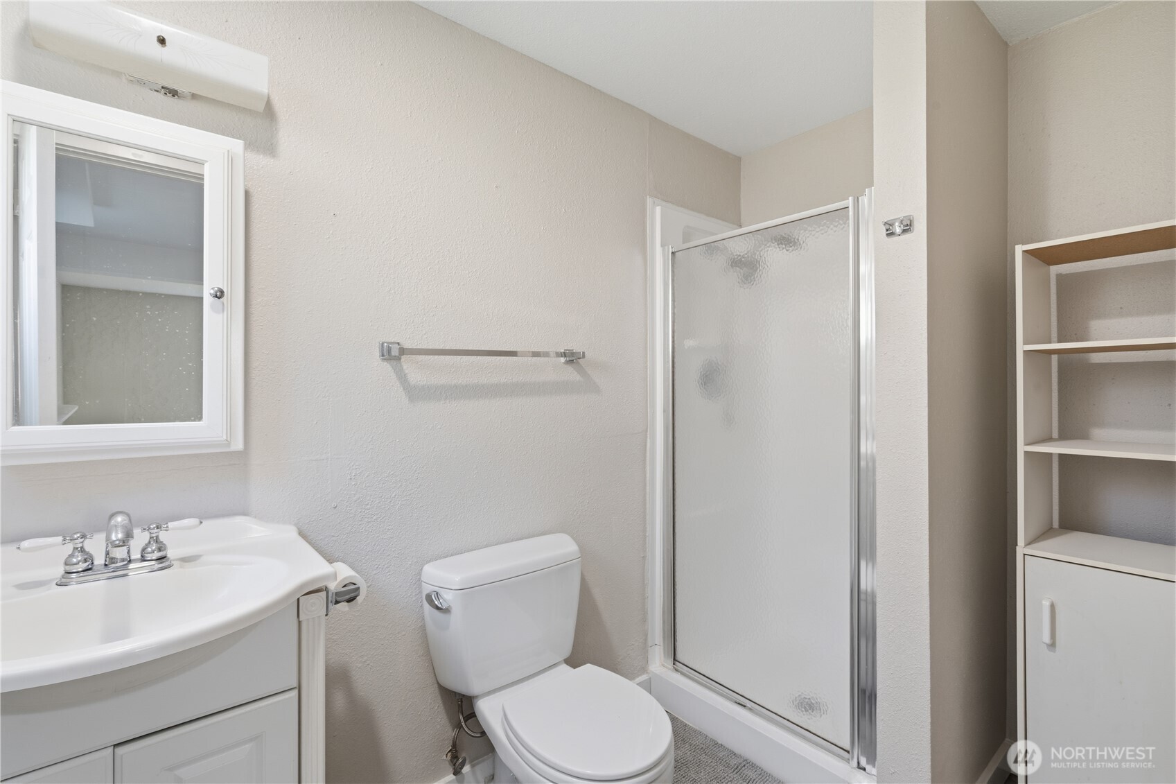 12020 NE 83rd Street