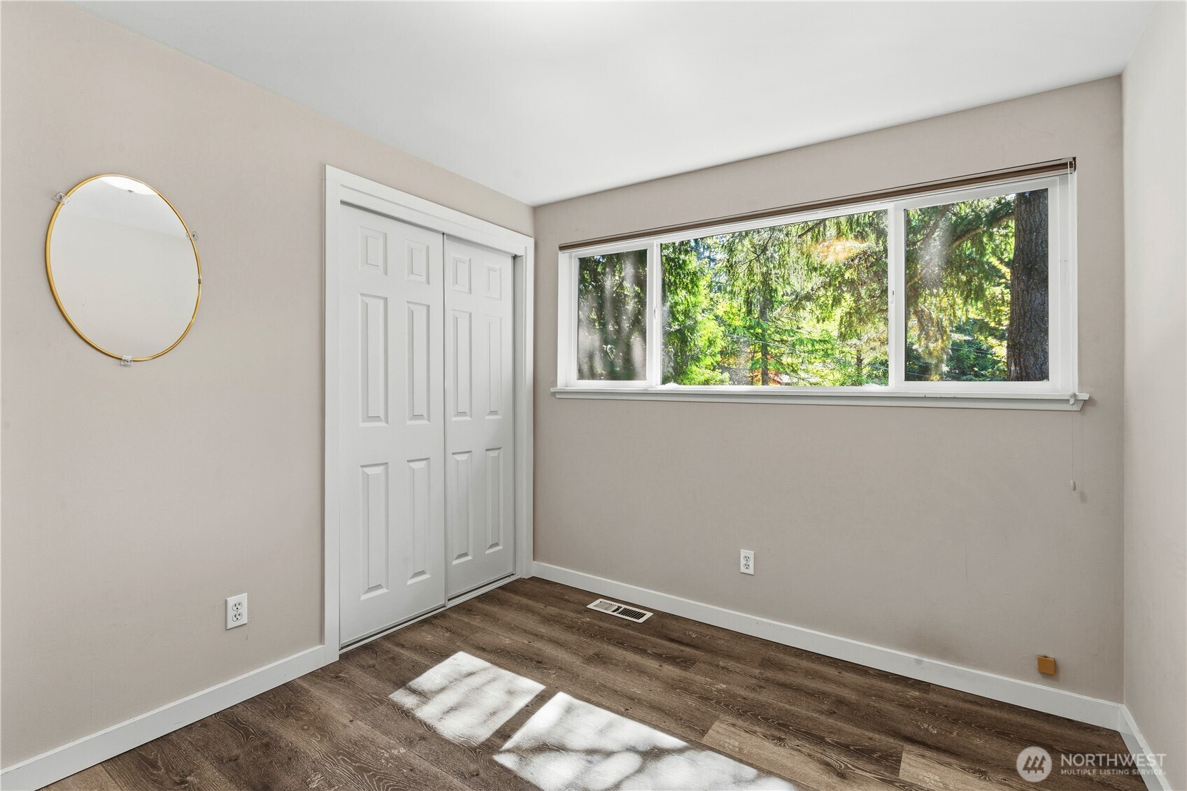 12020 NE 83rd Street