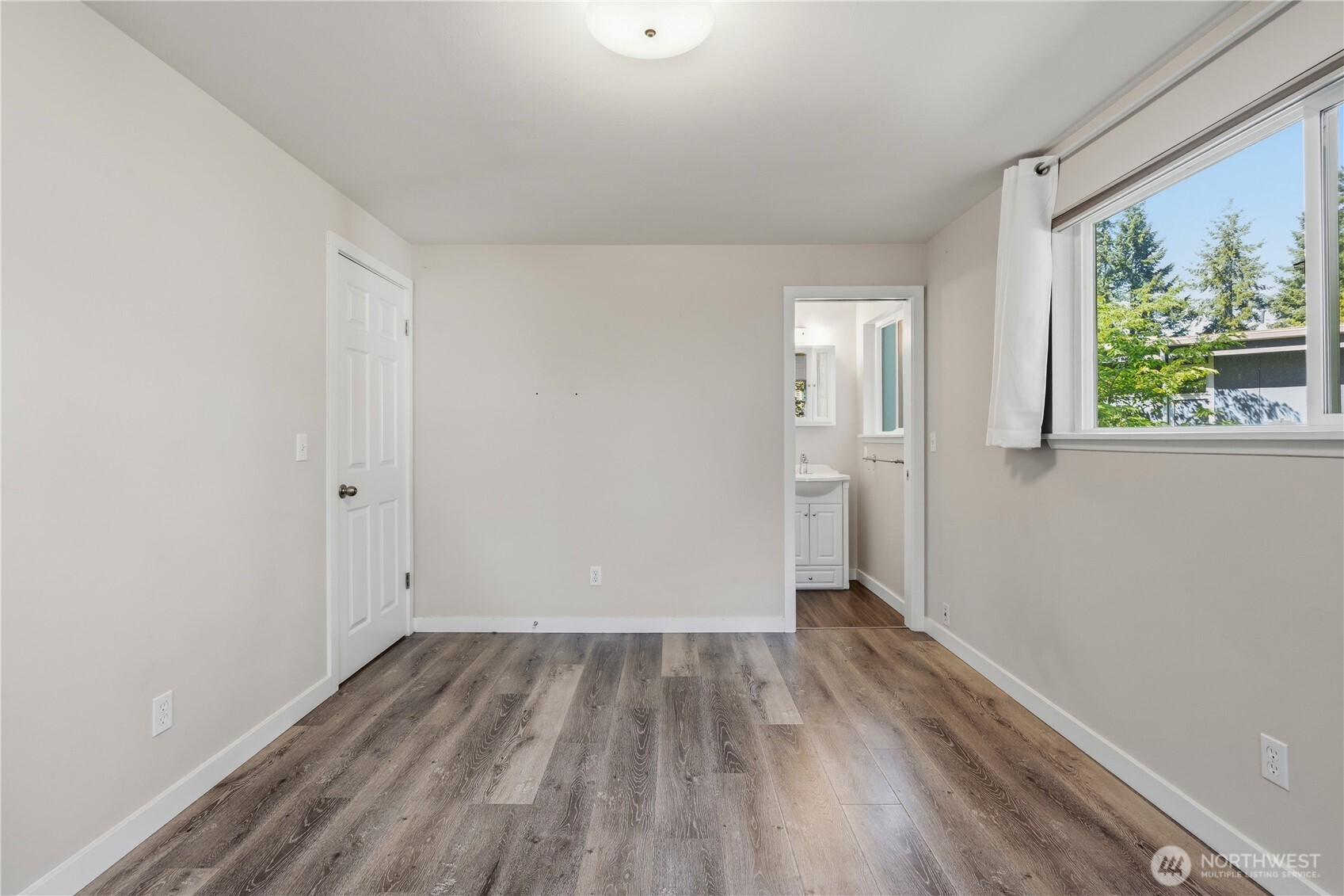 12020 NE 83rd Street