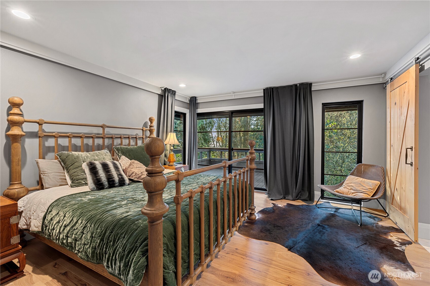 5425 96th Avenue SE