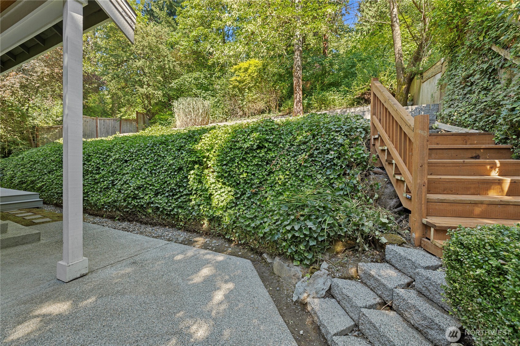 2424 108th Avenue NE