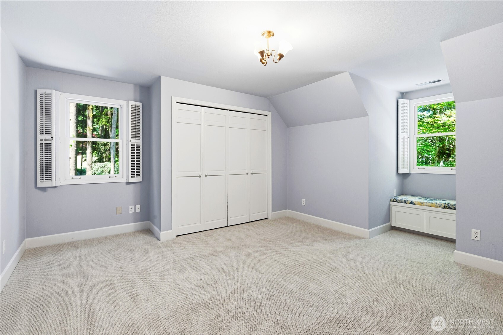 13555 NE 54th Place