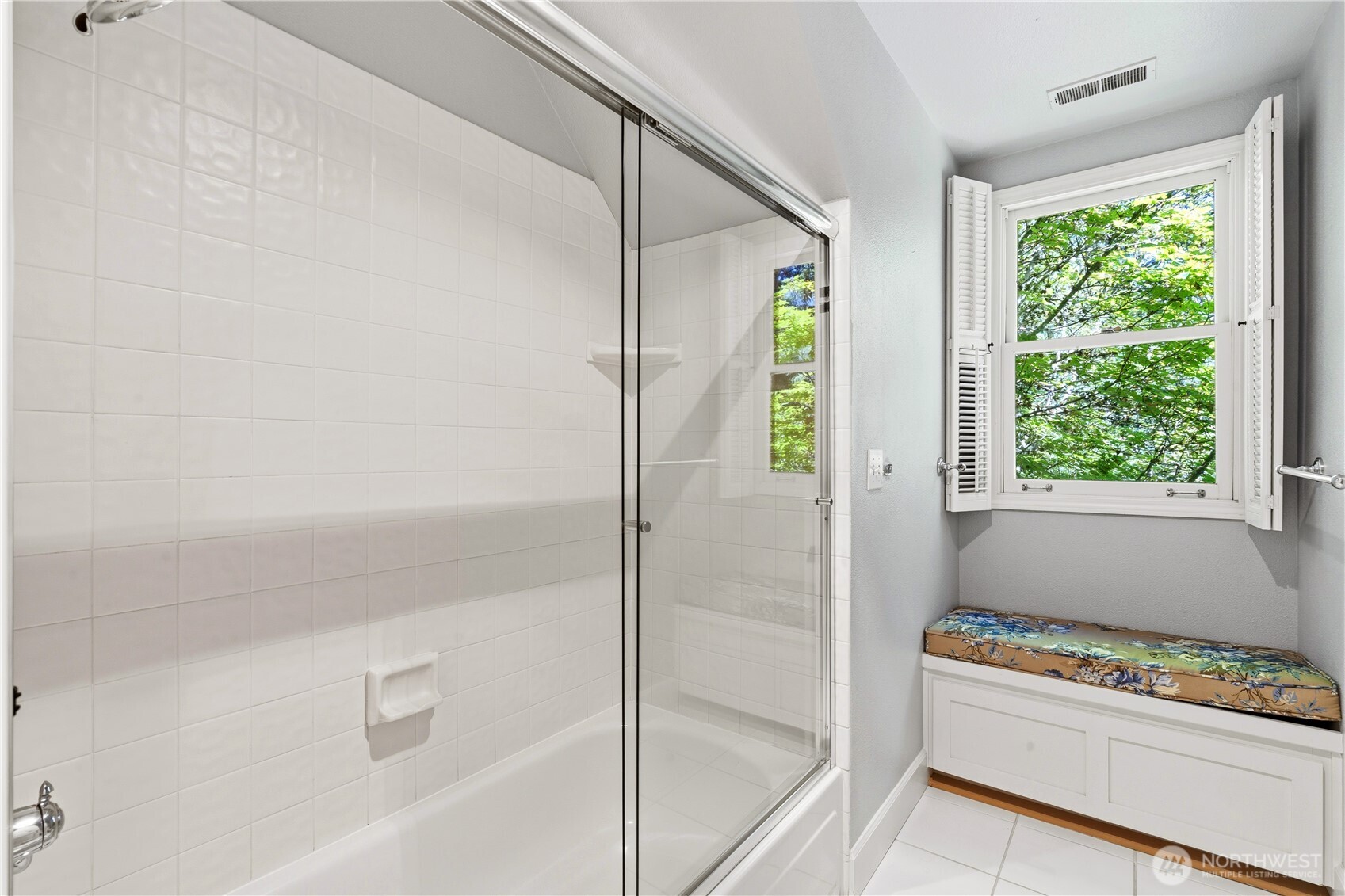 13555 NE 54th Place