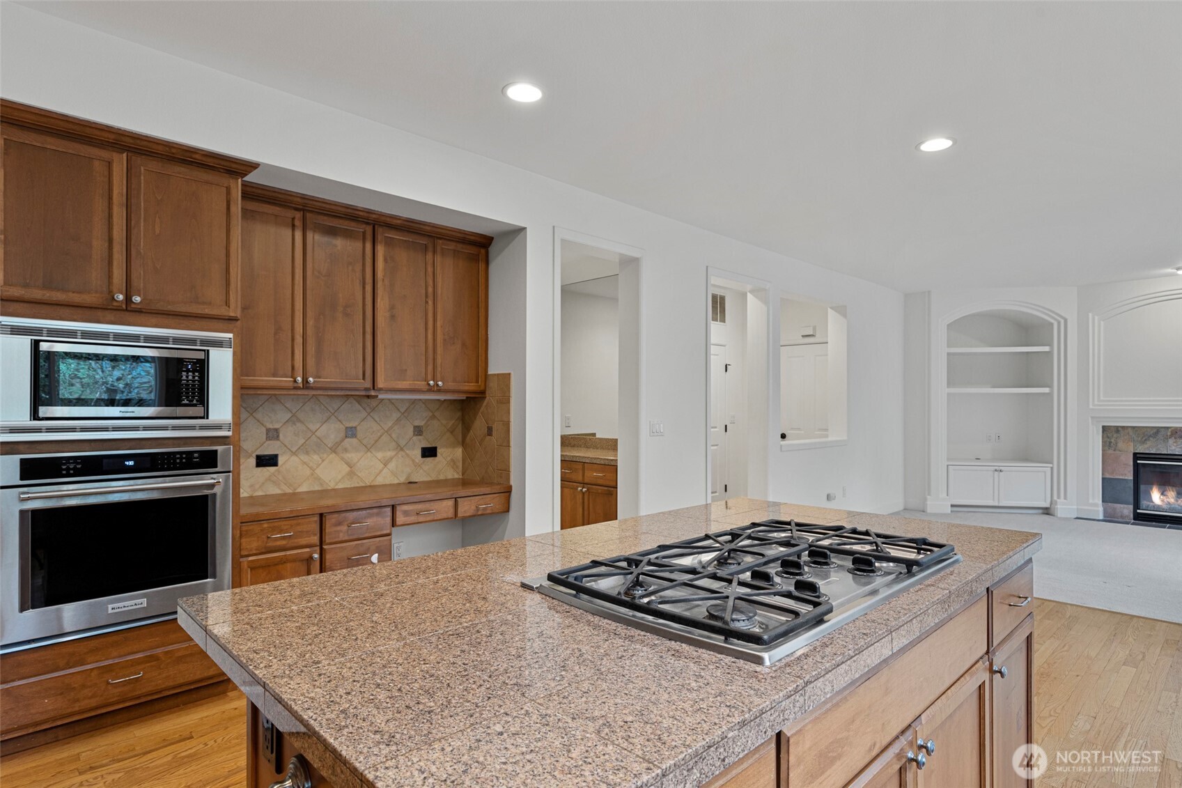 8835 NE 237th Place NE