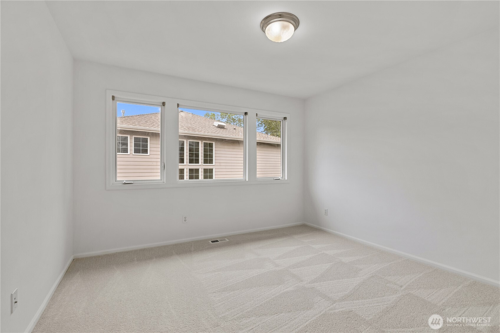 20554 NE 32nd Court