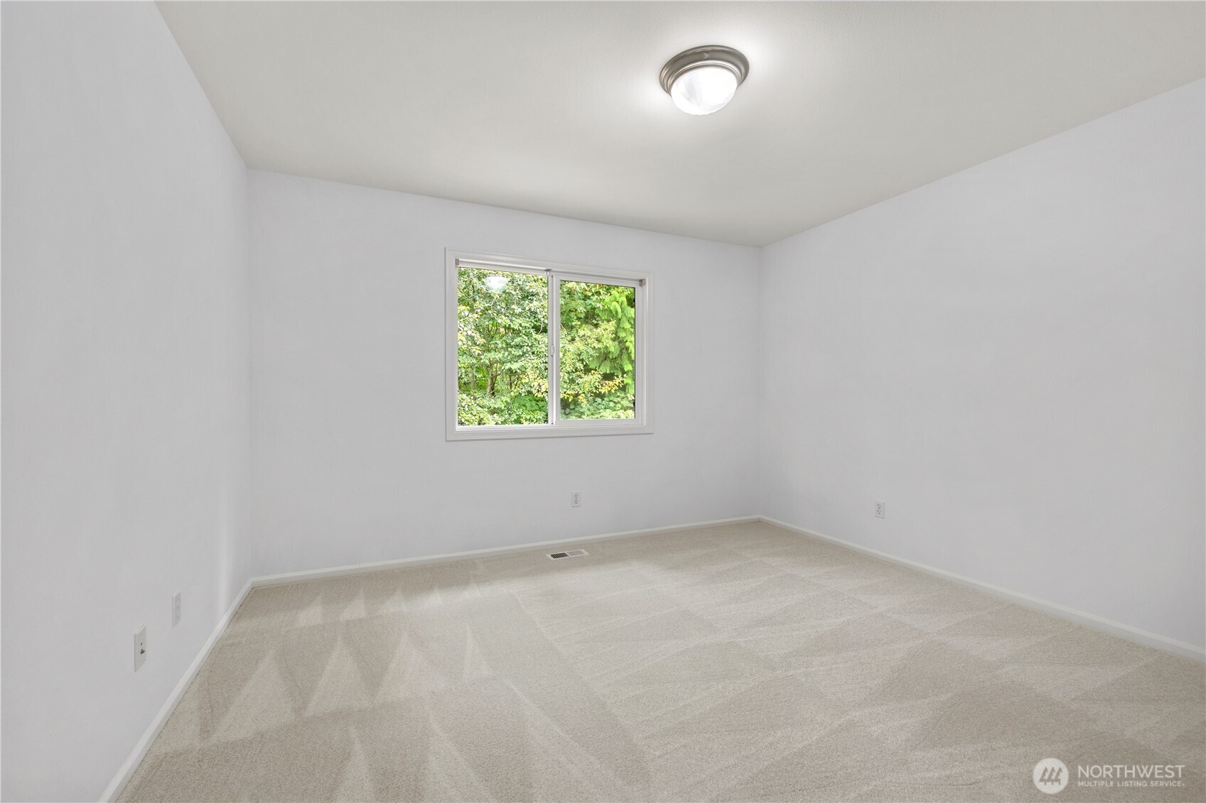 20554 NE 32nd Court