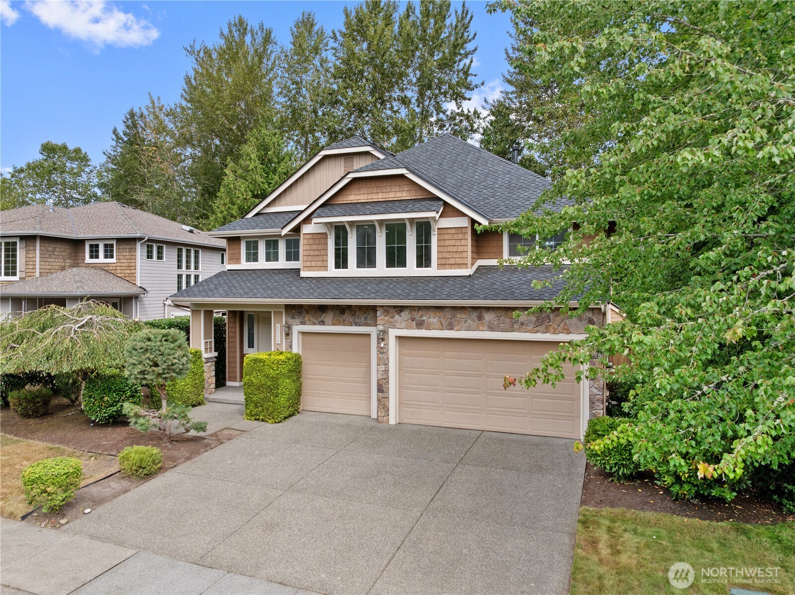 20554 NE 32nd Court