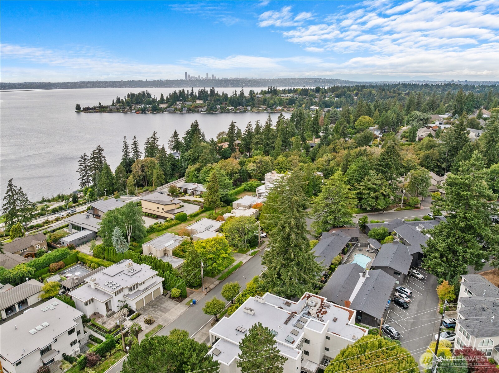 101 99th Avenue NE Unit: 301