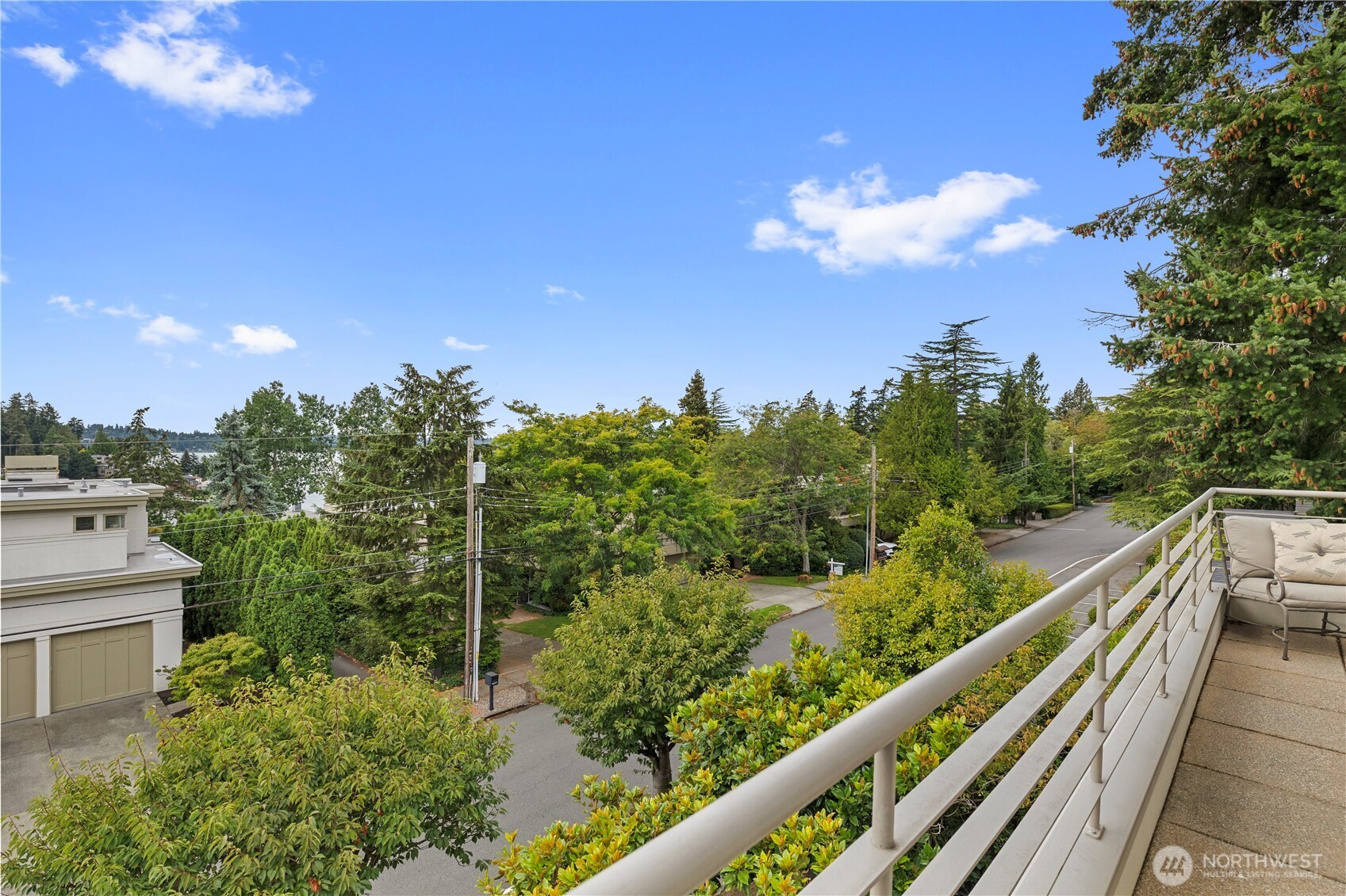 101 99th Avenue NE Unit: 301