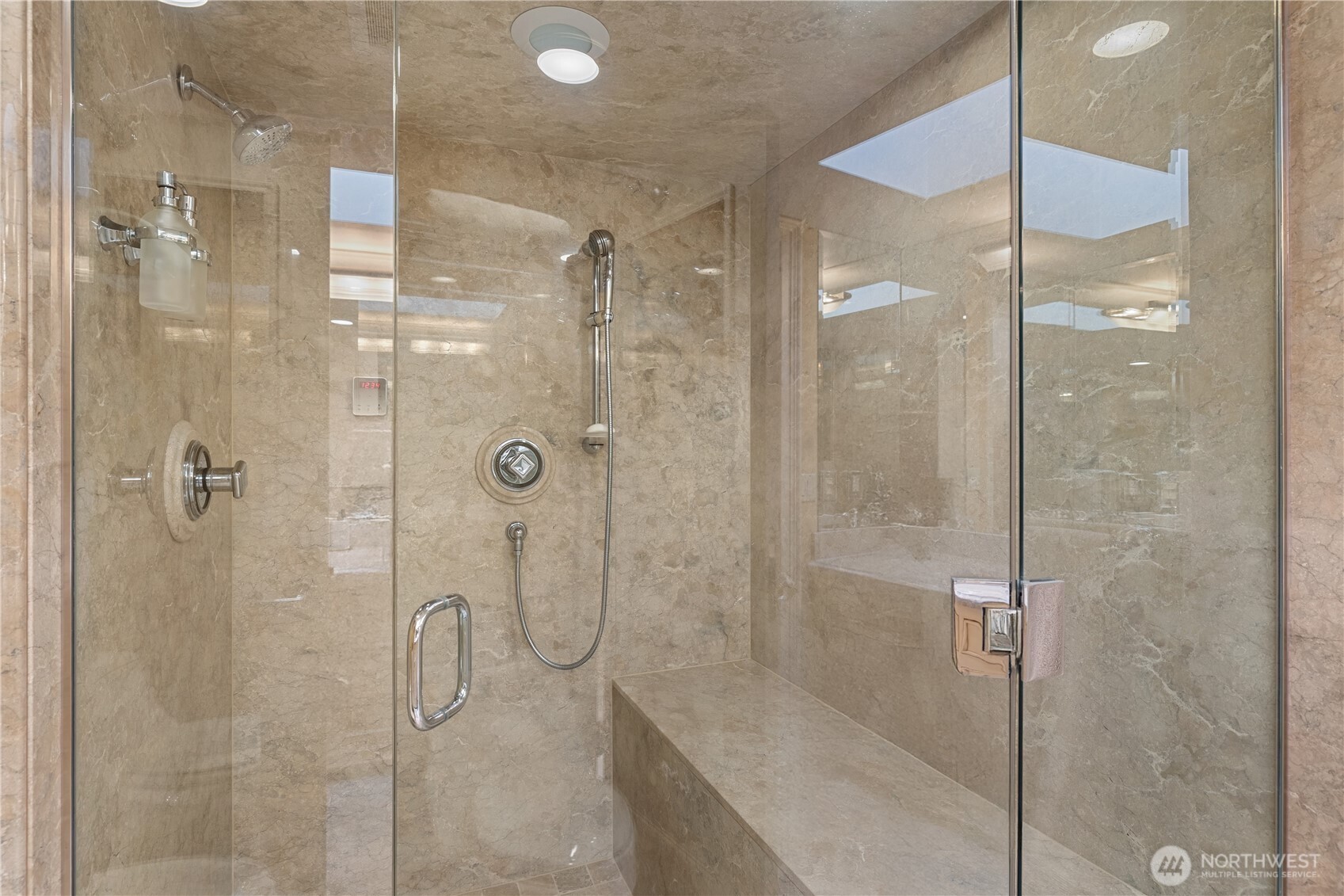 101 99th Avenue NE Unit: 301