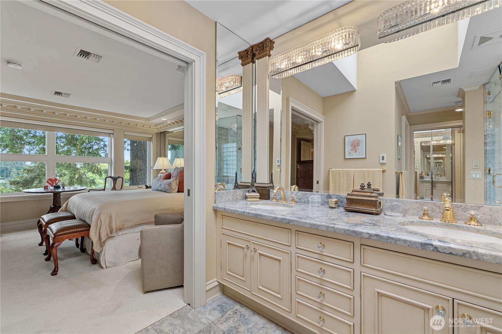 101 99th Avenue NE Unit: 301
