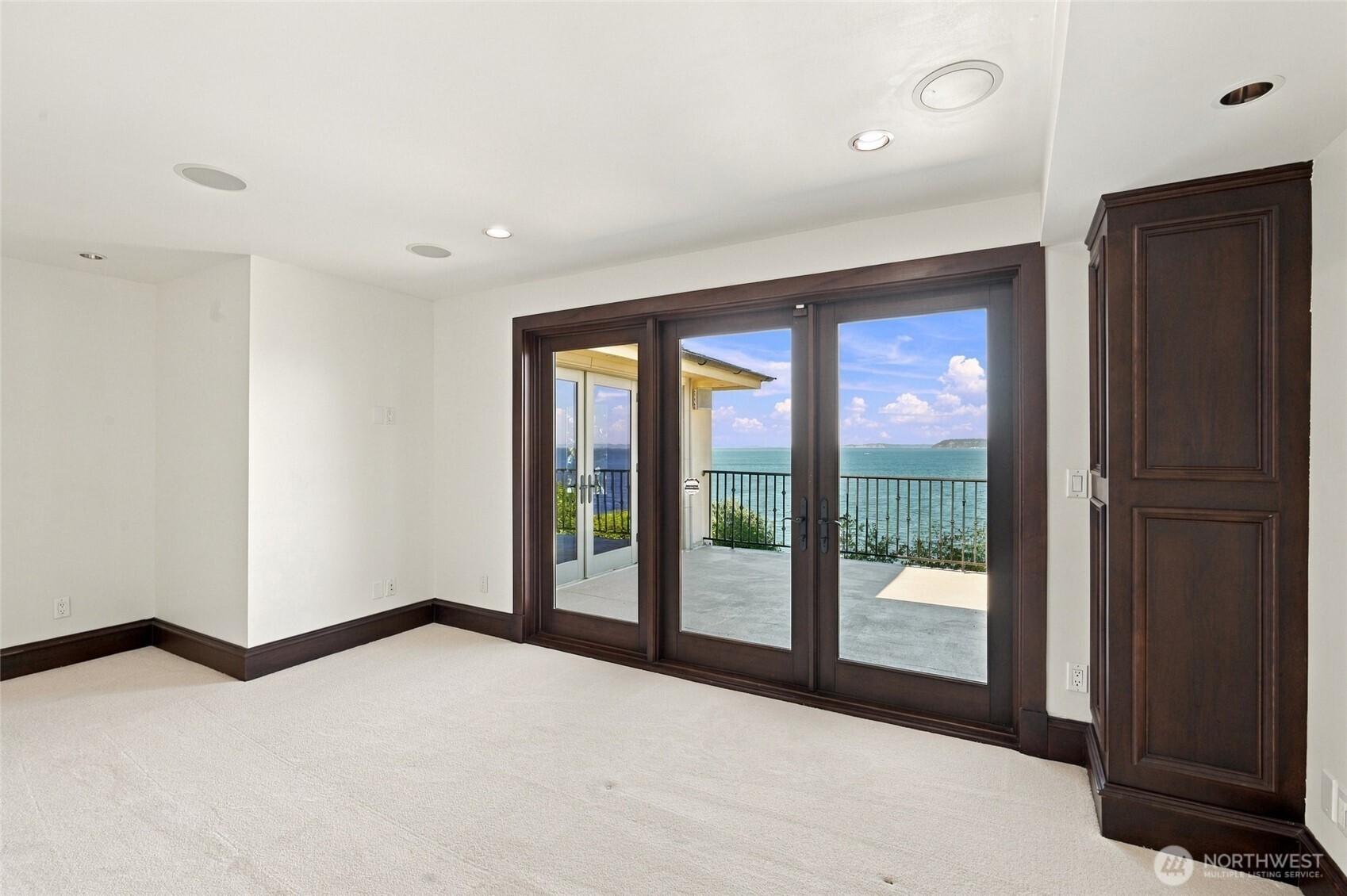 8711 Talbot Road