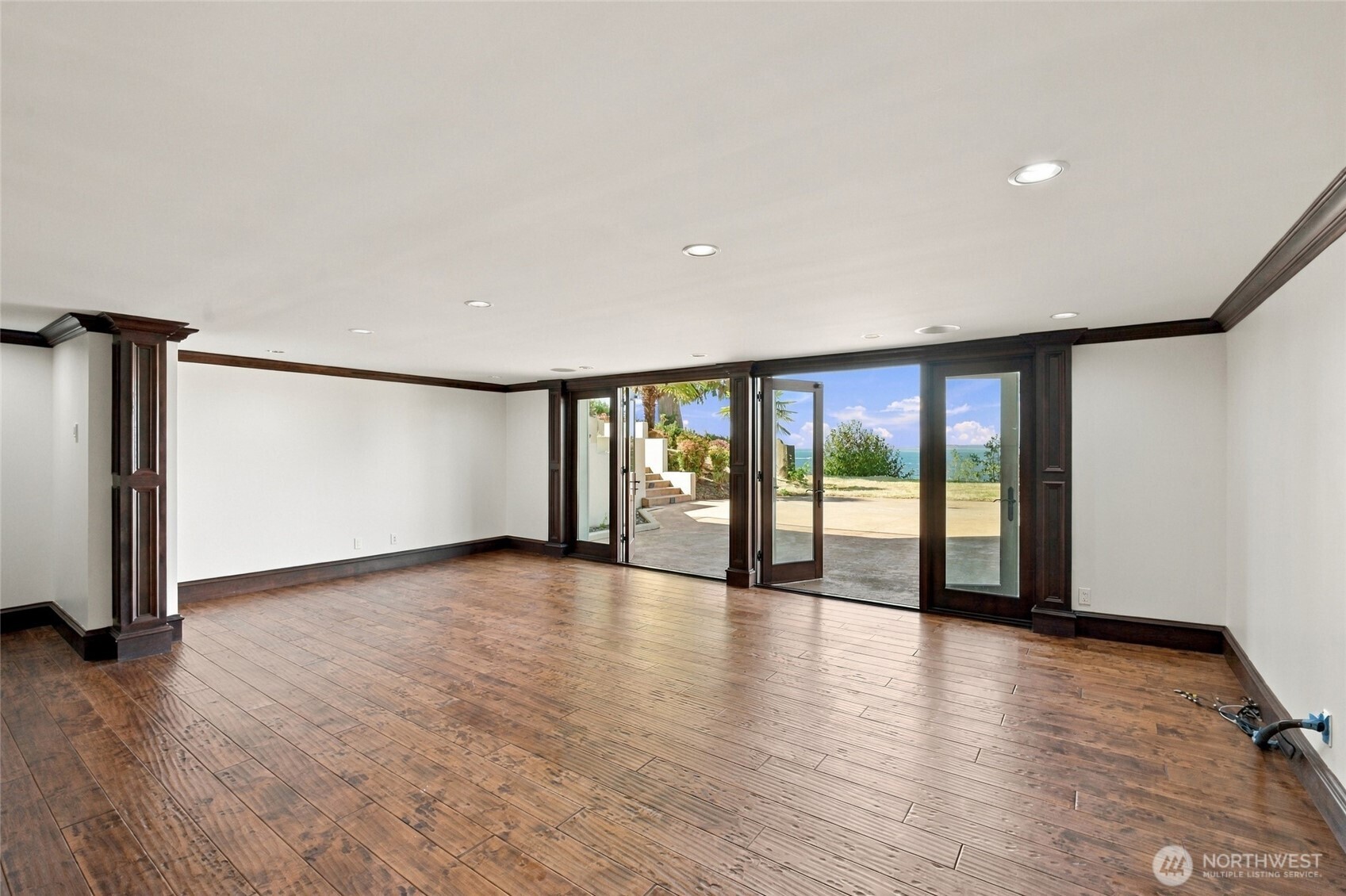 8711 Talbot Road