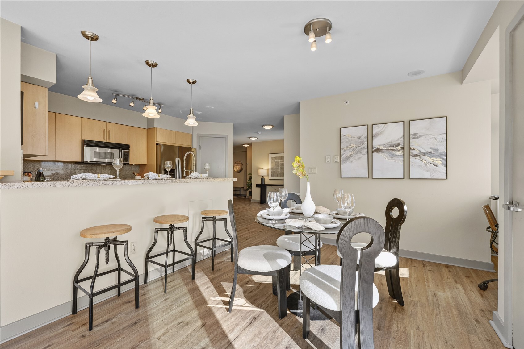 1100 106th Avenue NE Unit: 703