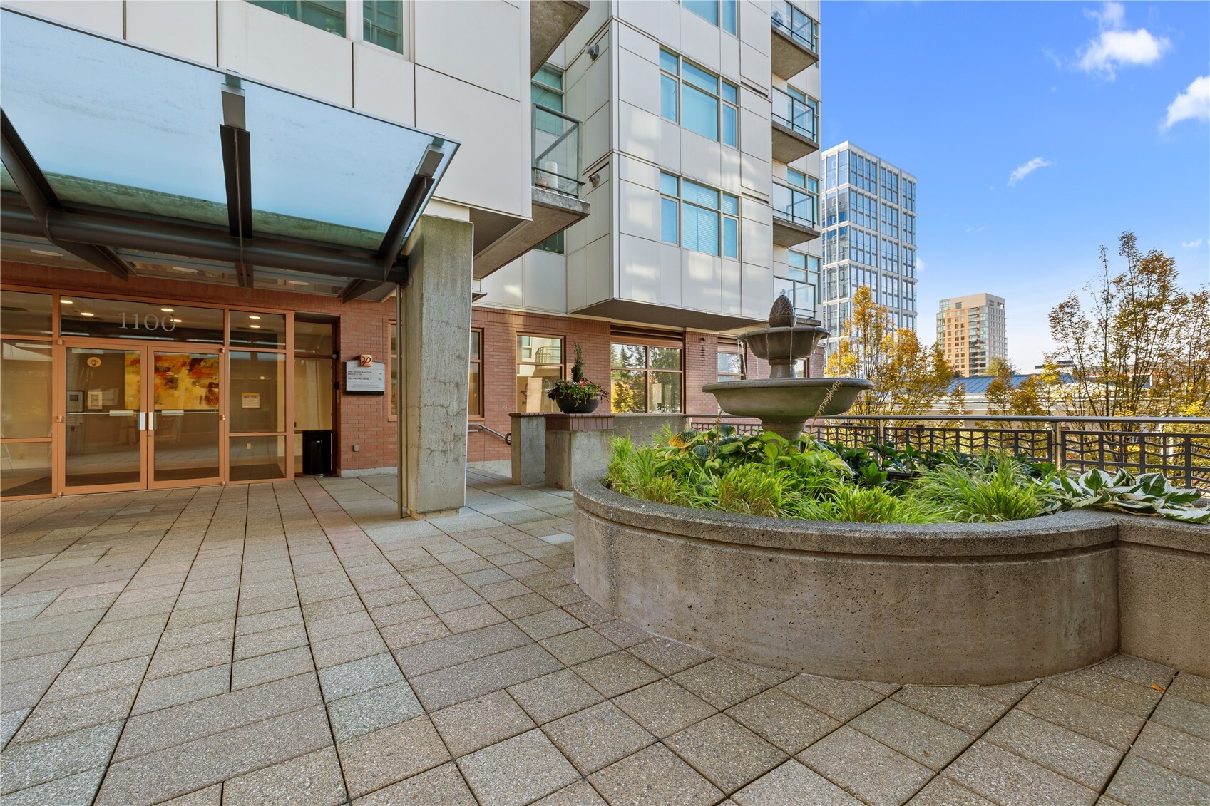 1100 106th Avenue NE Unit: 703