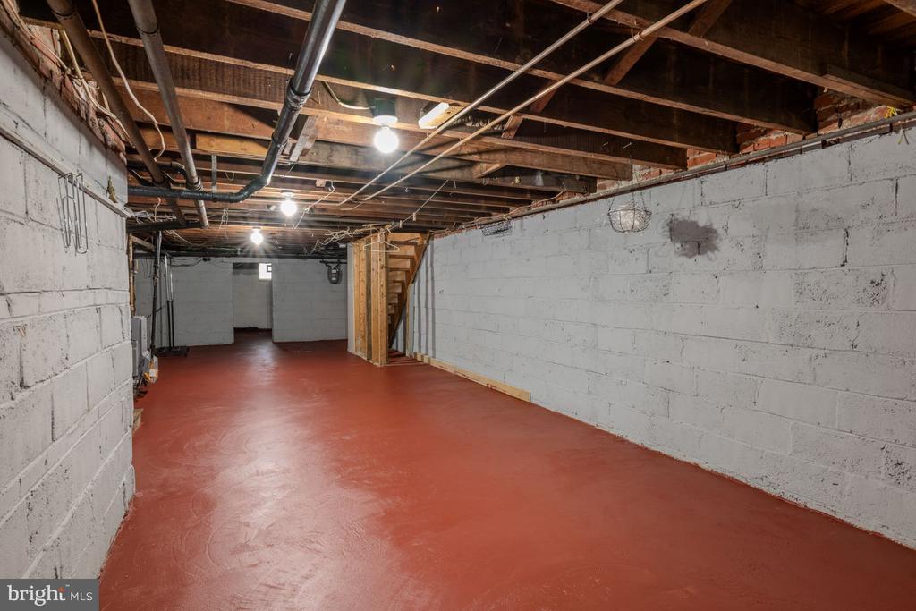 4620 Highland Ave