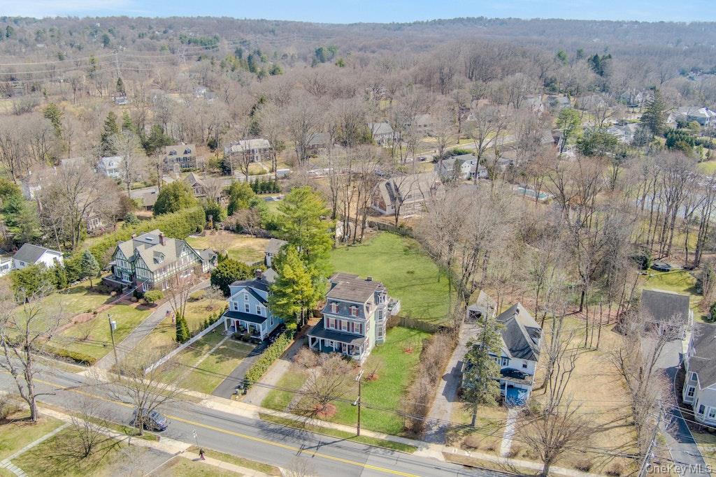 280 Bedford Road