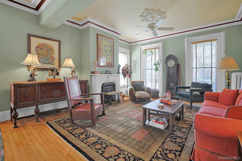 280 Bedford Road