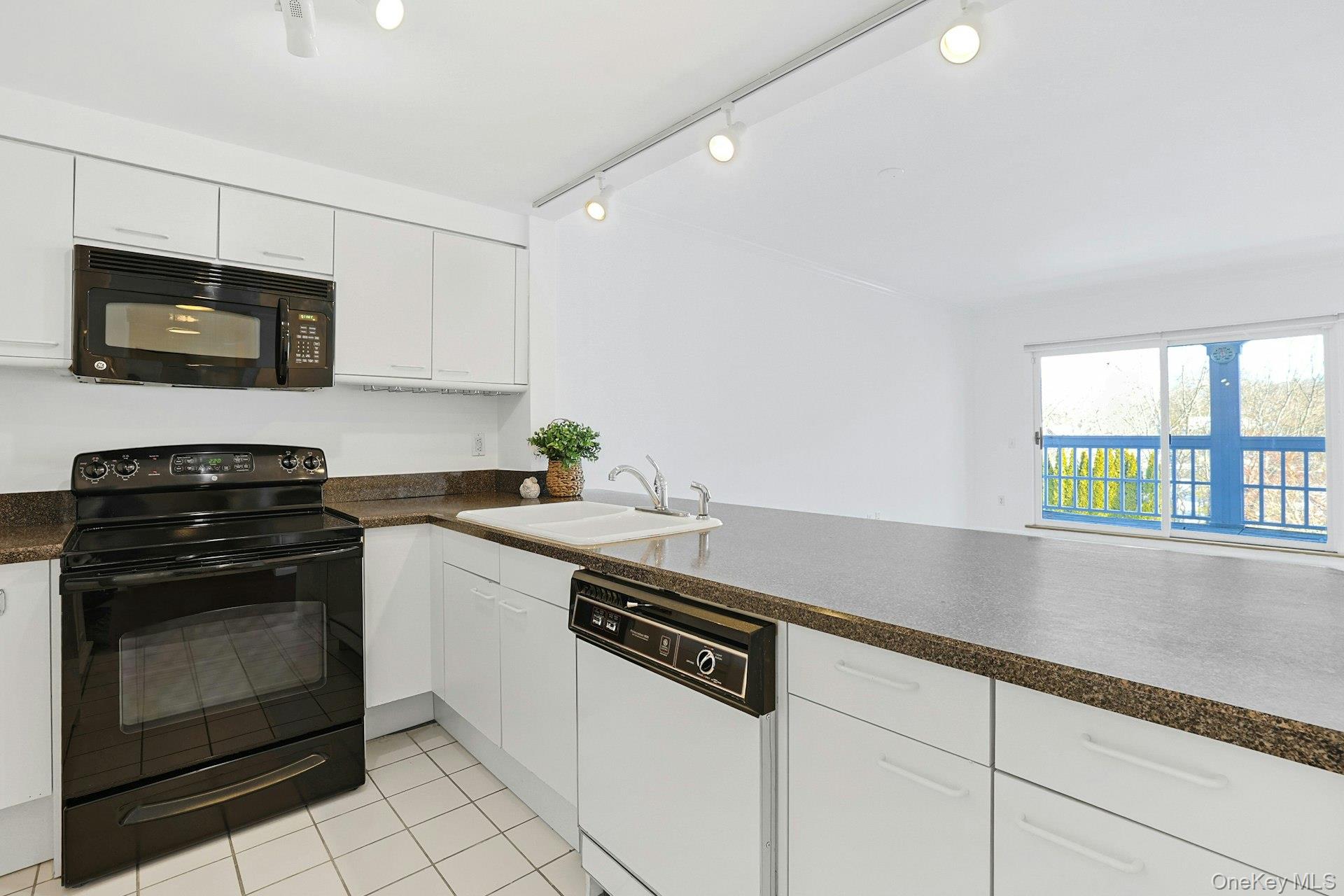 22 Copley Court Unit: 22