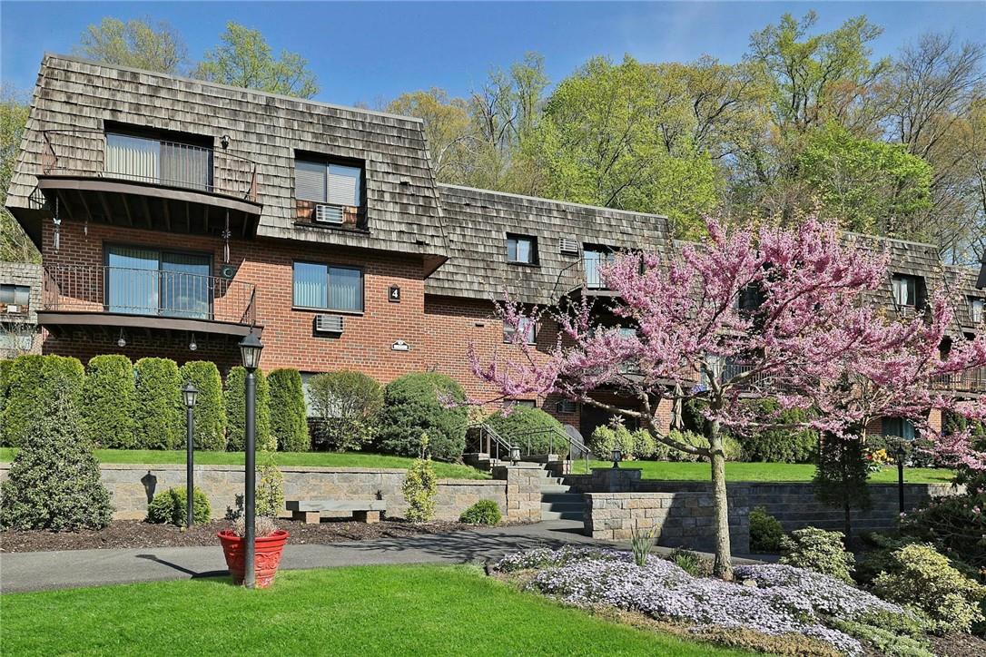 4 Briarcliff Drive S Unit: 413