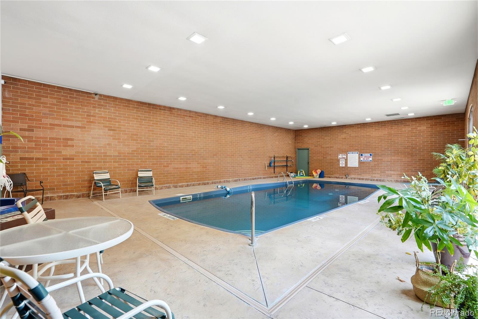 400 S Lafayette Street Unit: 1206