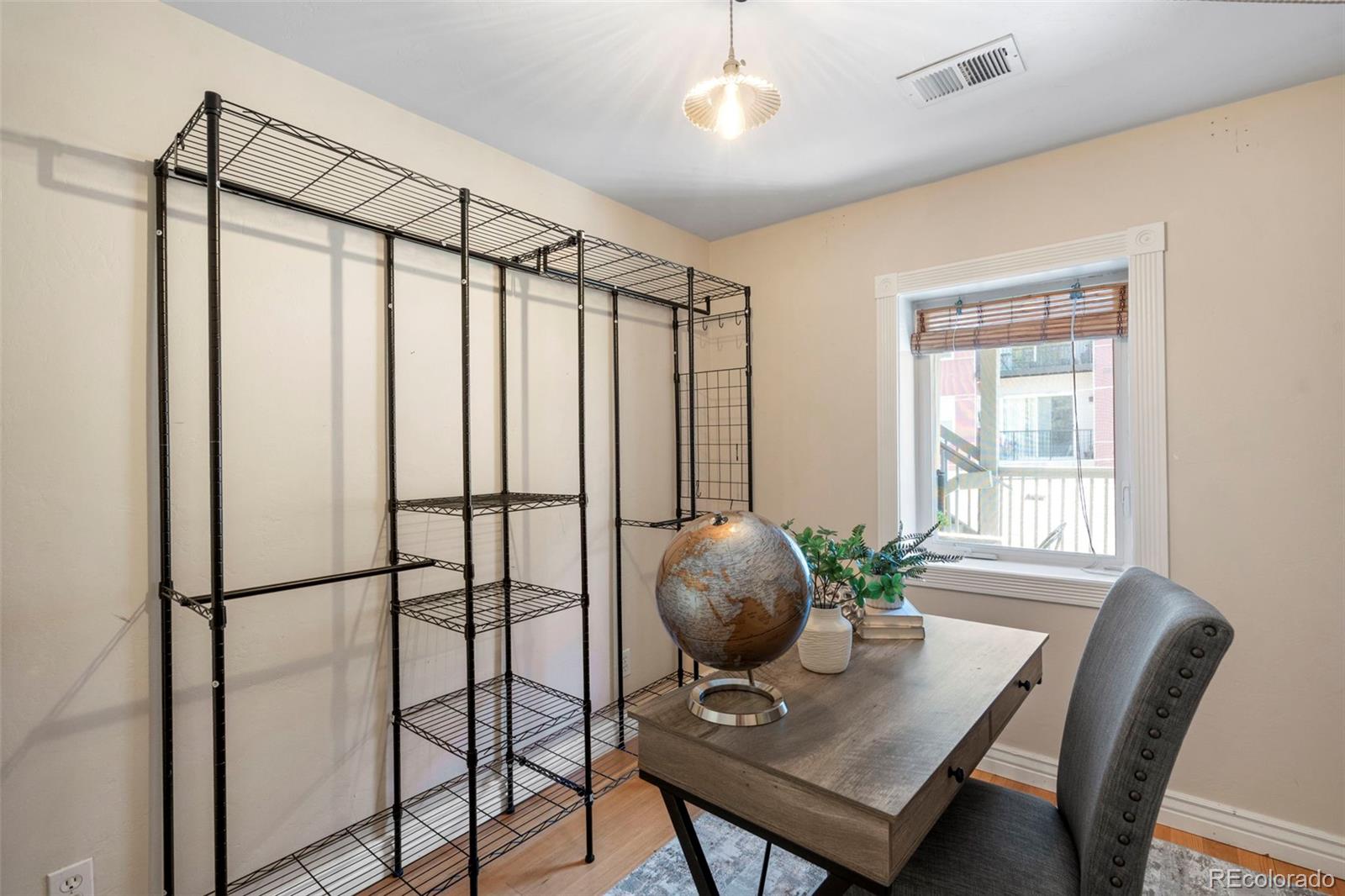 1750 Gaylord Street Unit: B
