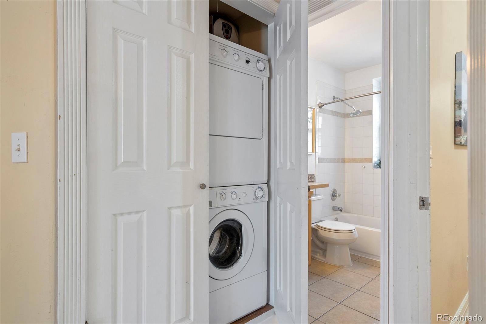 1750 Gaylord Street Unit: B