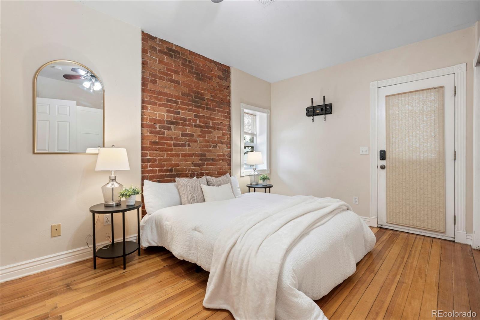 1750 Gaylord Street Unit: B