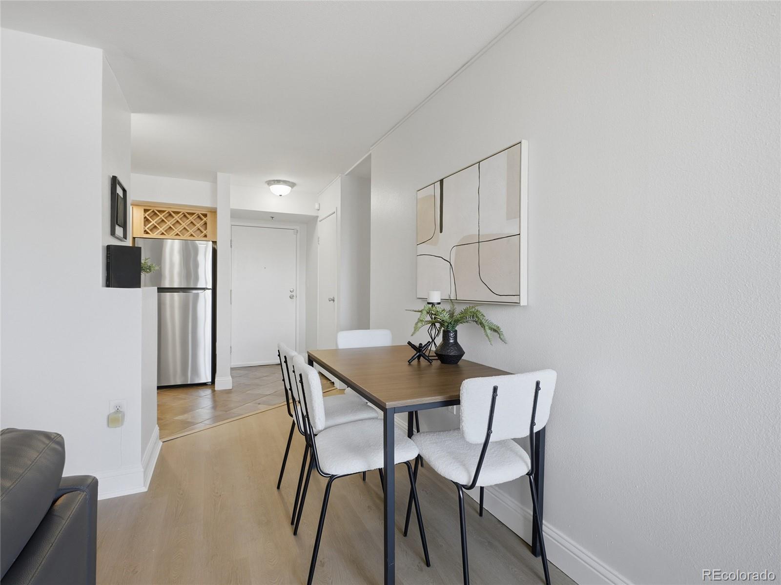 601 W 11th Avenue Unit: 604