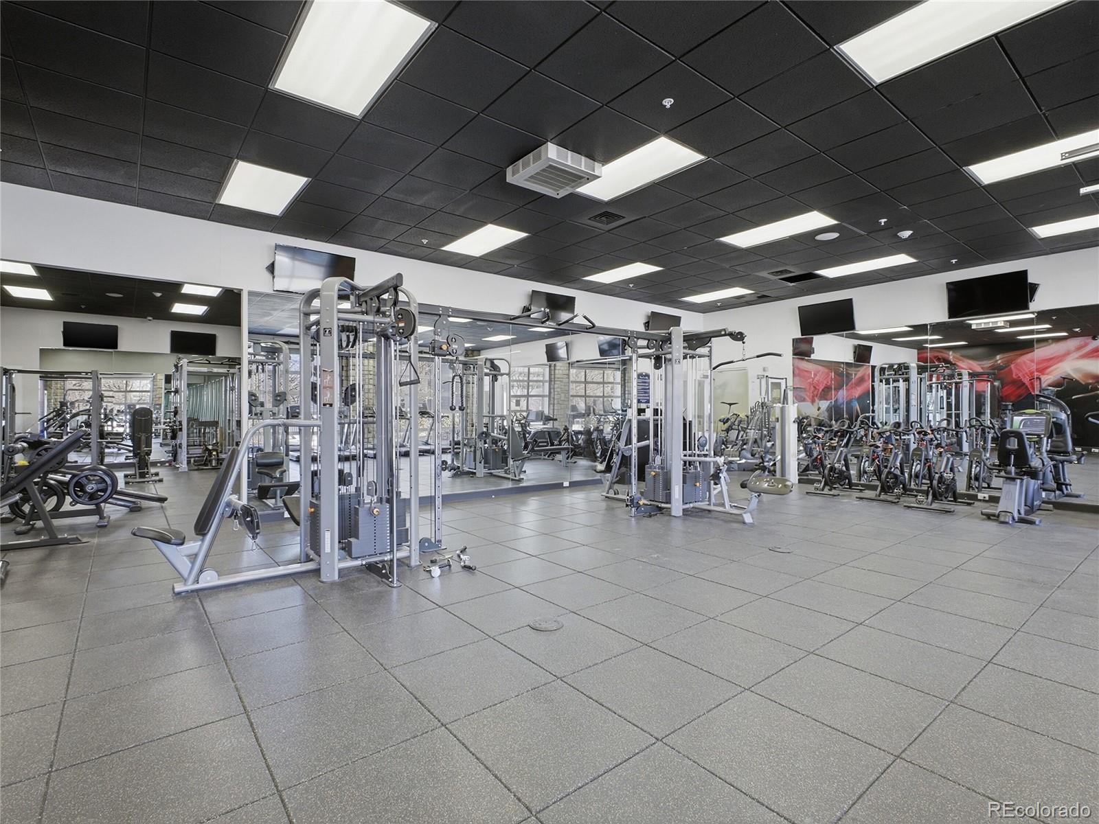 601 W 11th Avenue Unit: 604