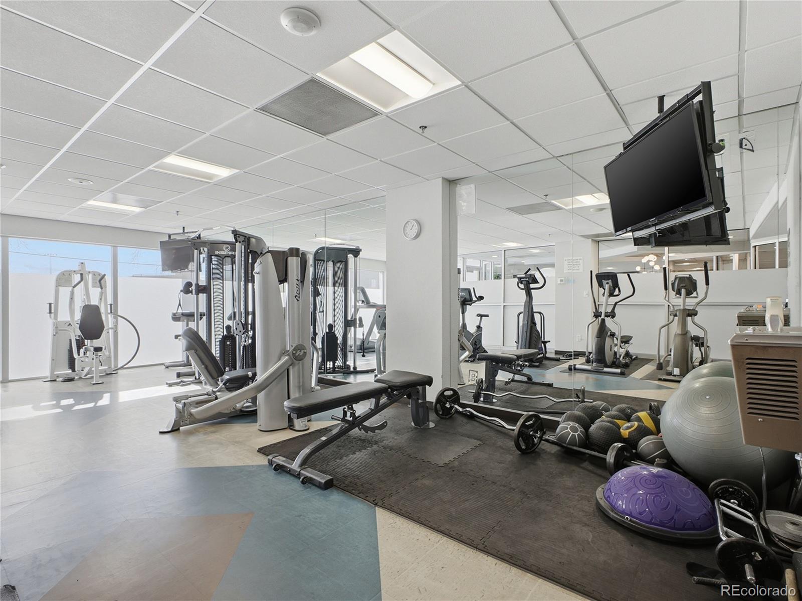 601 W 11th Avenue Unit: 604