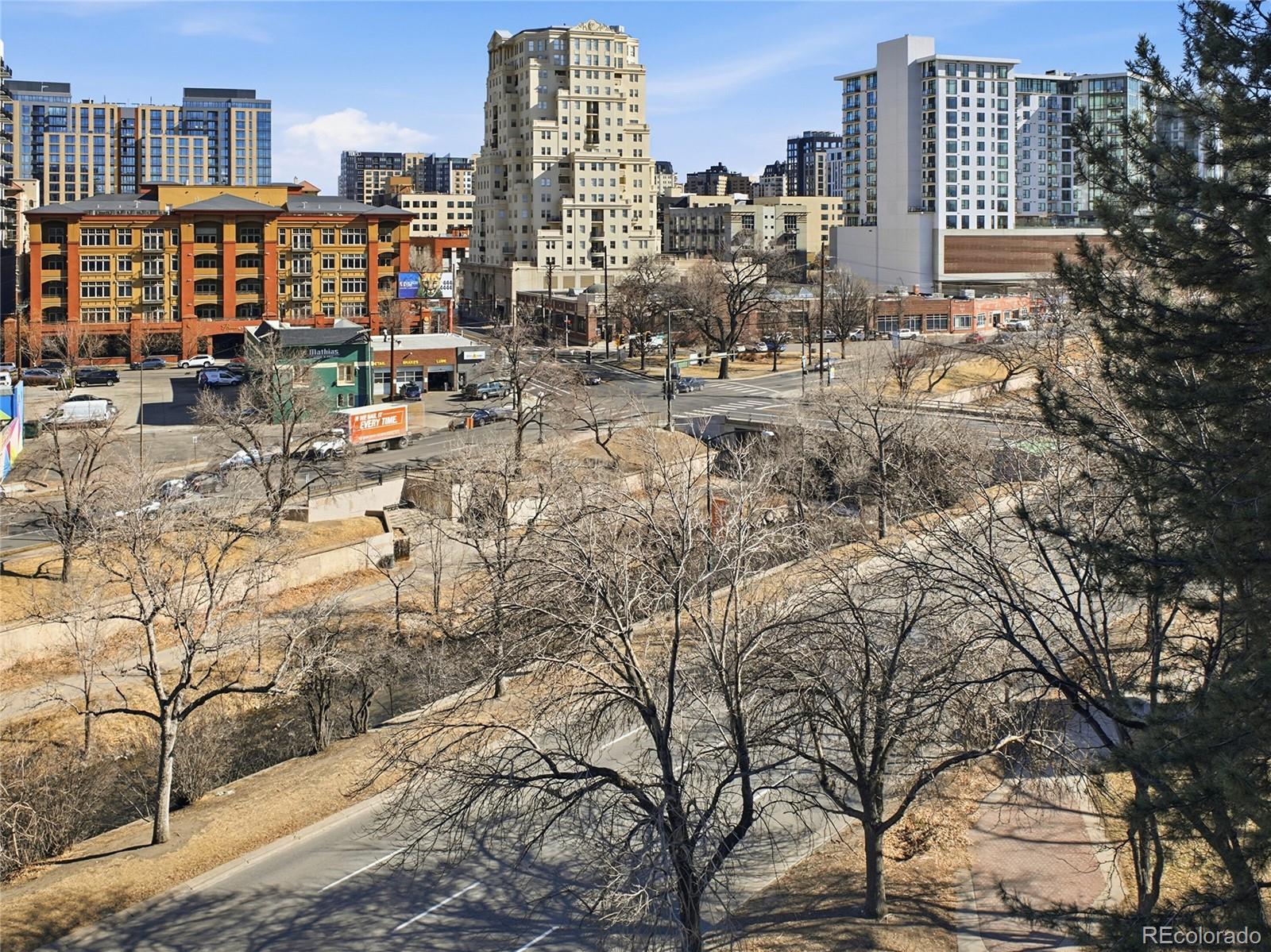 601 W 11th Avenue Unit: 604