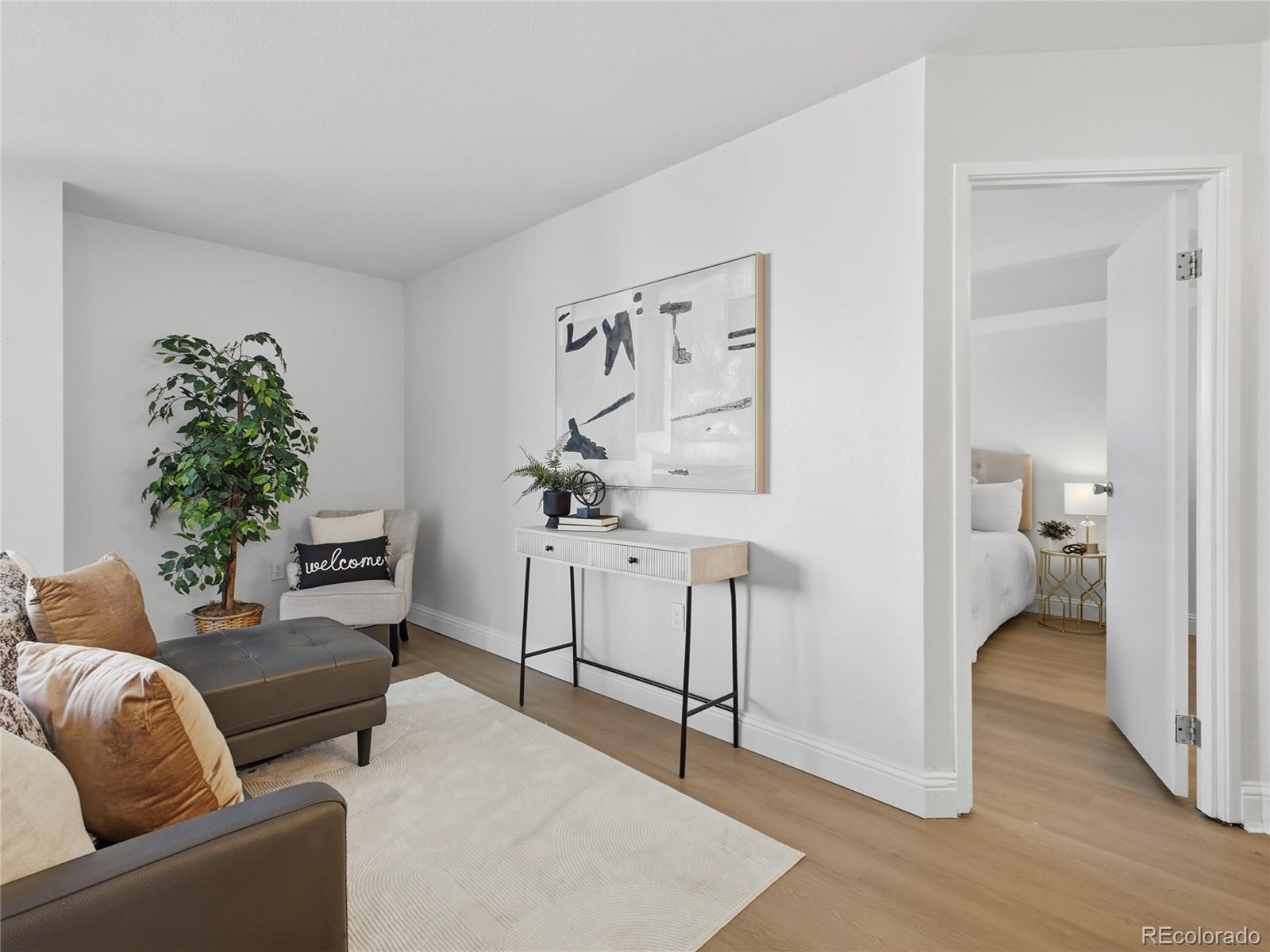 601 W 11th Avenue Unit: 604