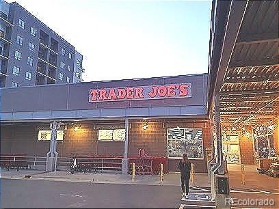 601 W 11th Avenue Unit: 604