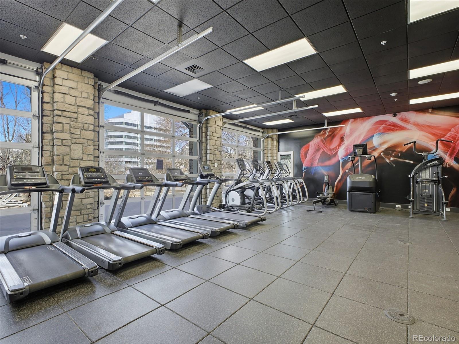 601 W 11th Avenue Unit: 604