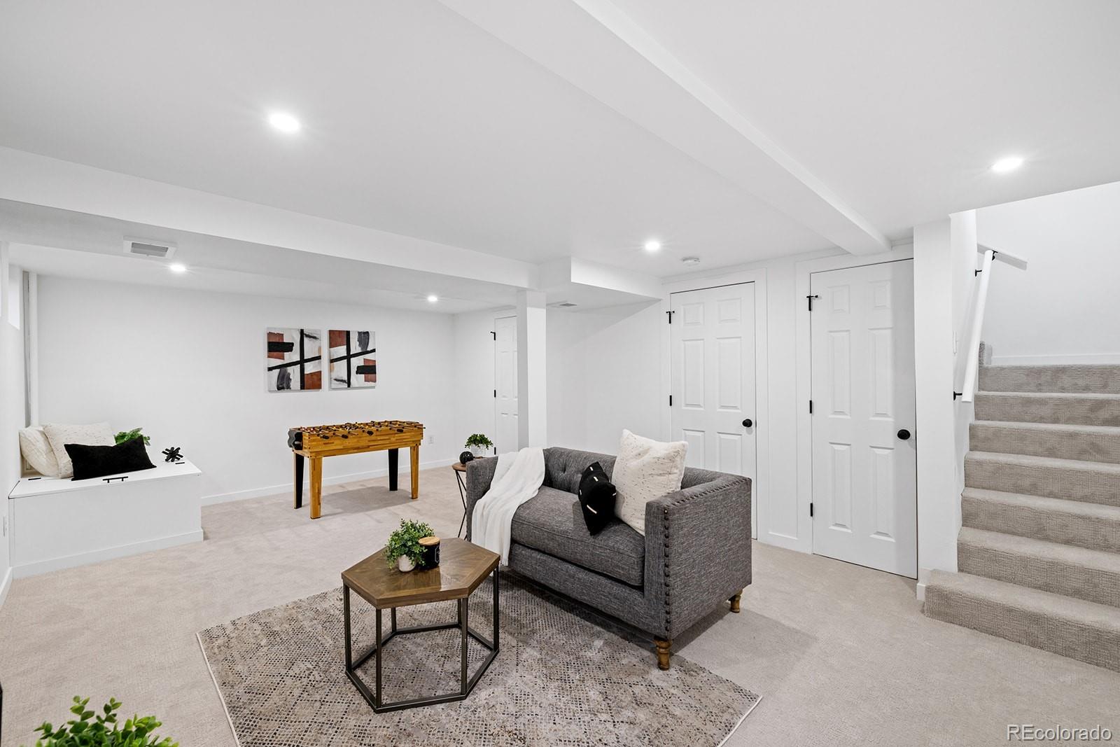 1155 S Oneida Street Unit: C