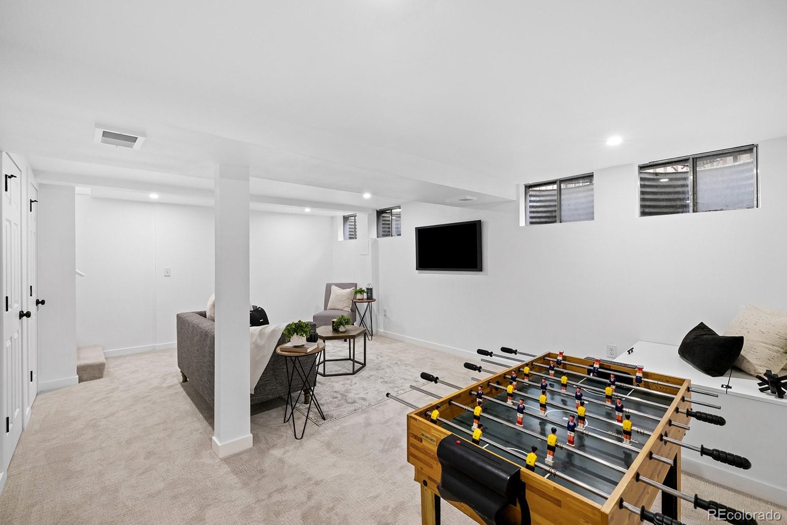 1155 S Oneida Street Unit: C